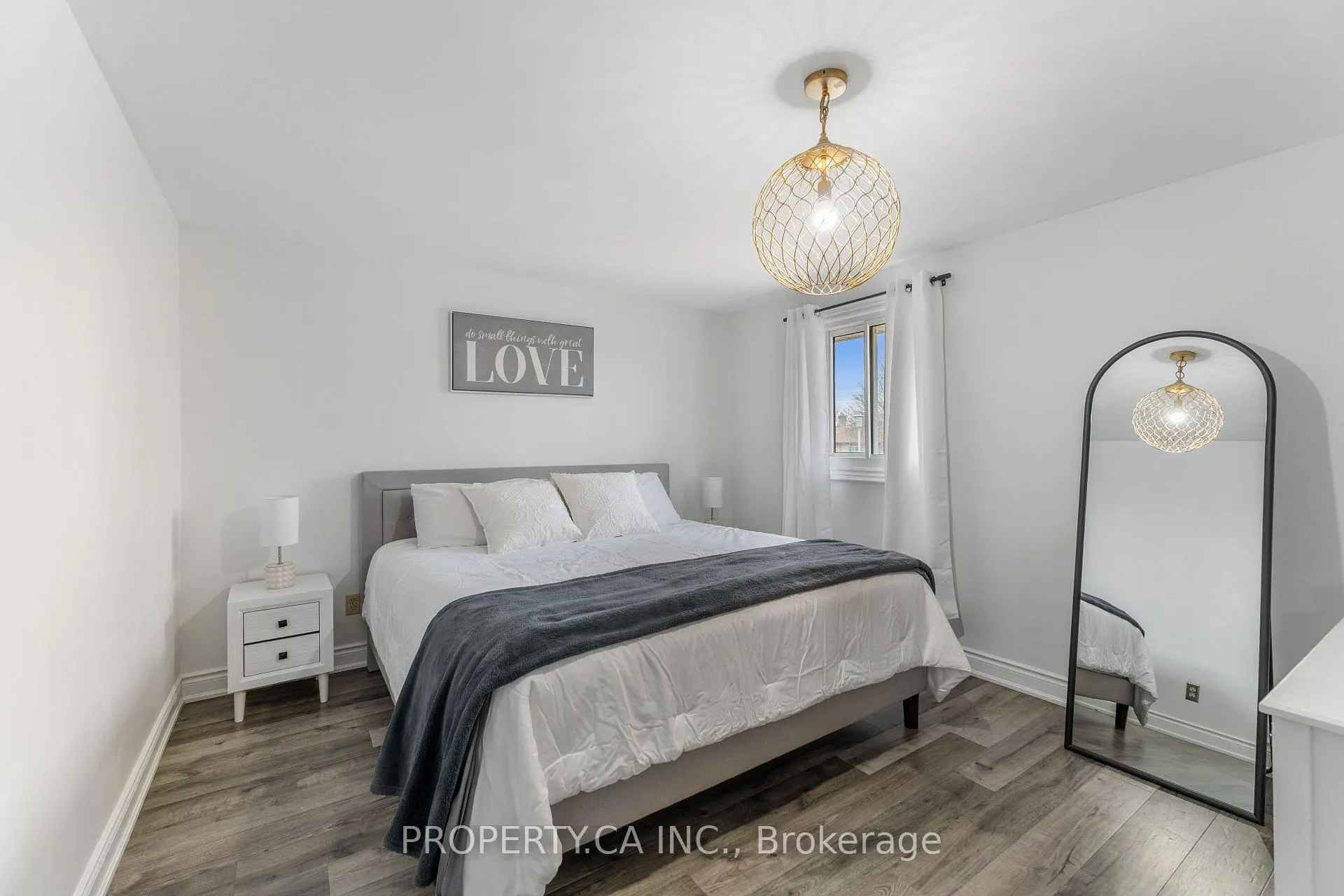 Photo 25 of 81 Stirling Macgregor Drive, Cambridge — HOMEH