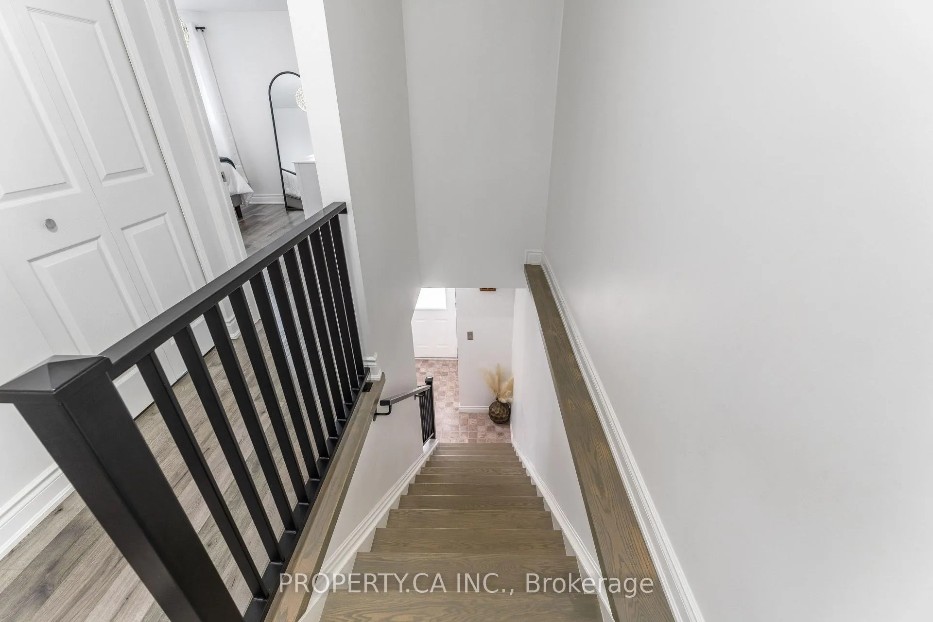 Photo 29 of 81 Stirling Macgregor Drive, Cambridge — HOMEH