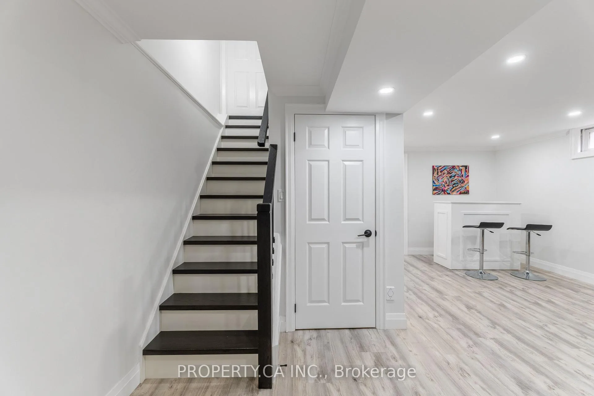 Photo 30 of 81 Stirling Macgregor Drive, Cambridge — HOMEH