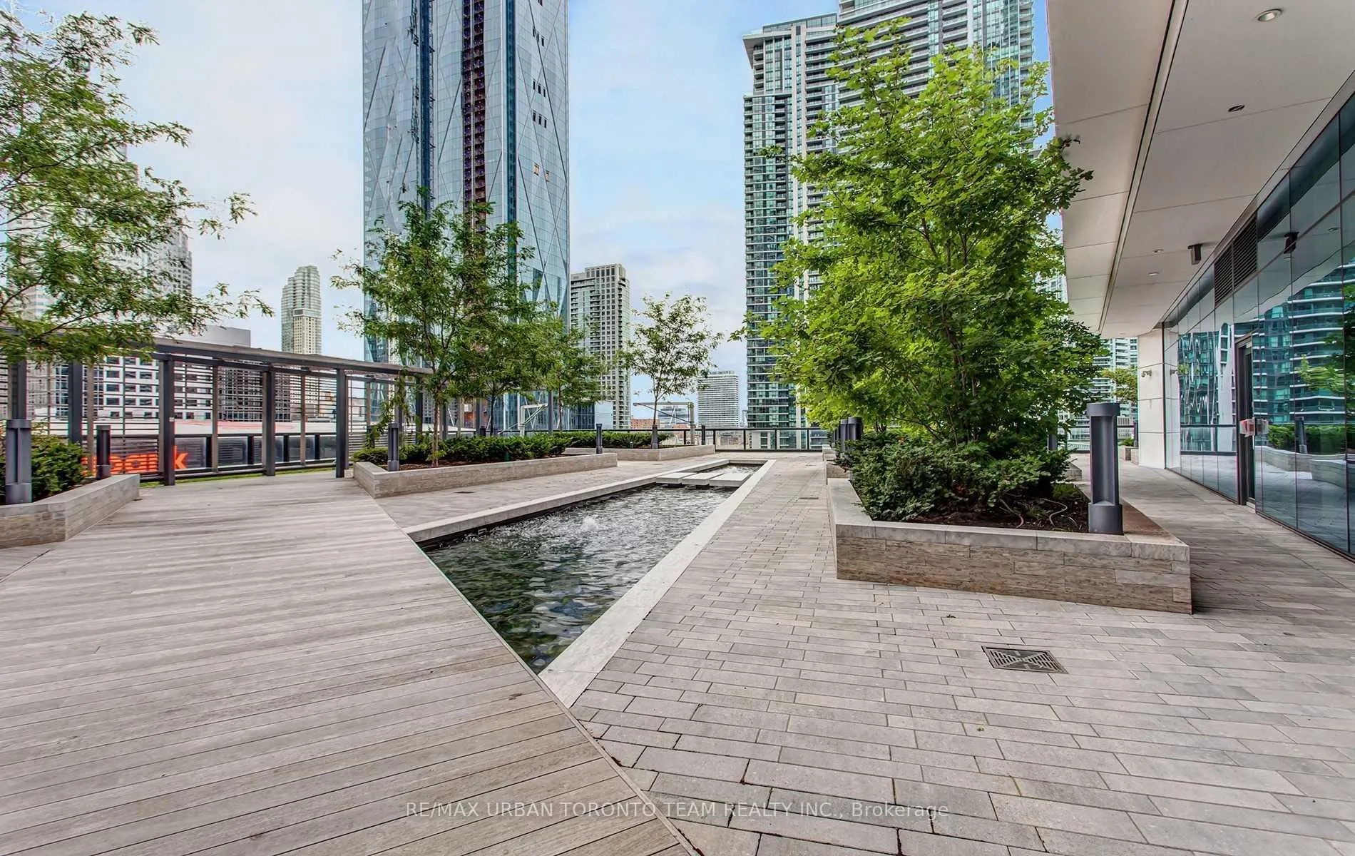 Photo 27 of Unit 6710, 100 Harbour Street, Toronto, Waterfront Communities — HOMEH