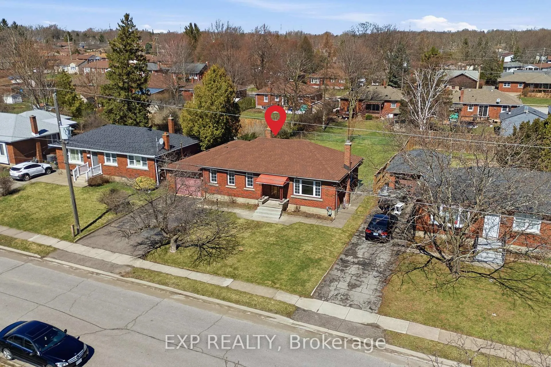 Photo 2 of 5893 Carman Street, Niagara Falls, Church's Lane — HOMEH