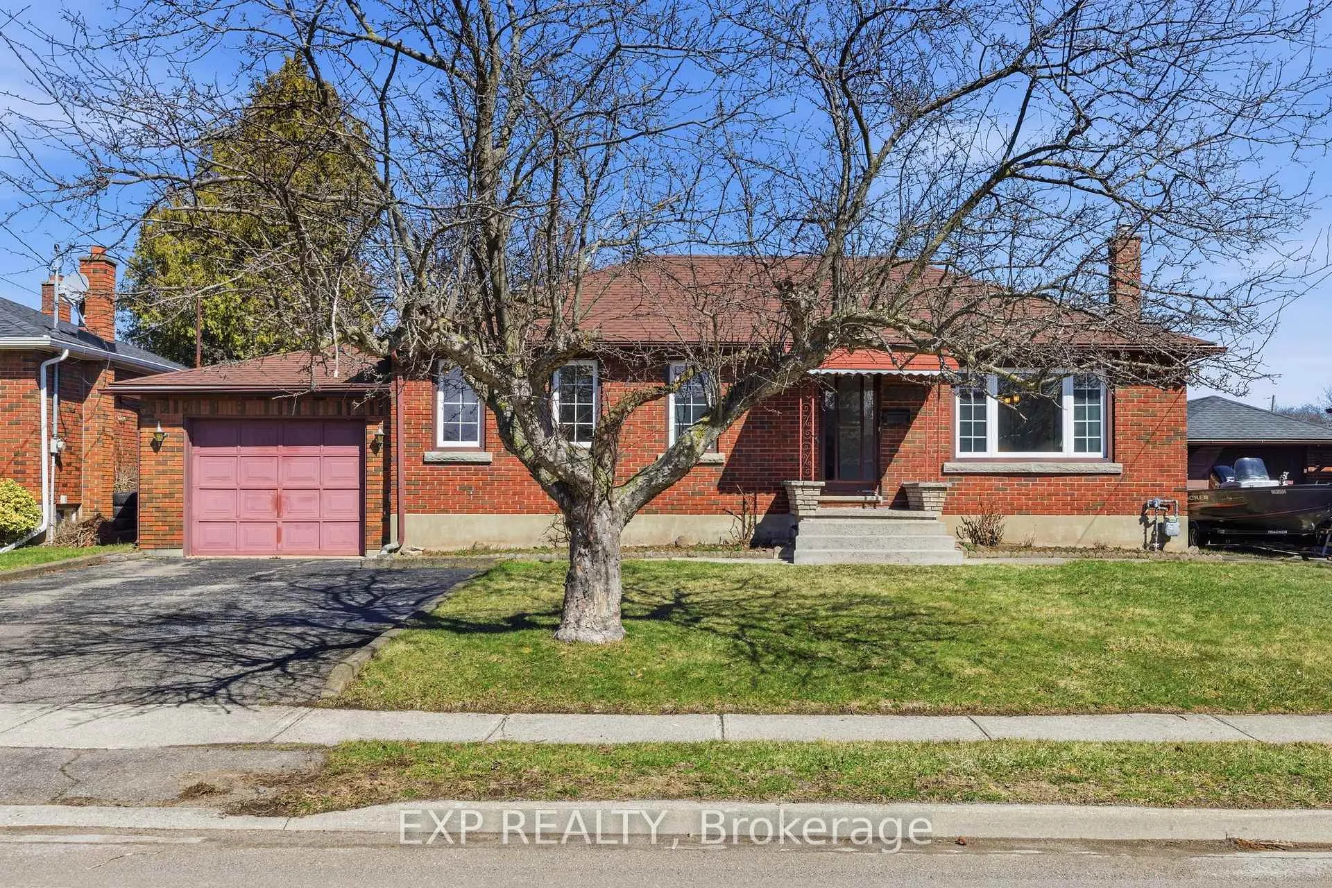 Photo 3 of 5893 Carman Street, Niagara Falls, Church's Lane — HOMEH