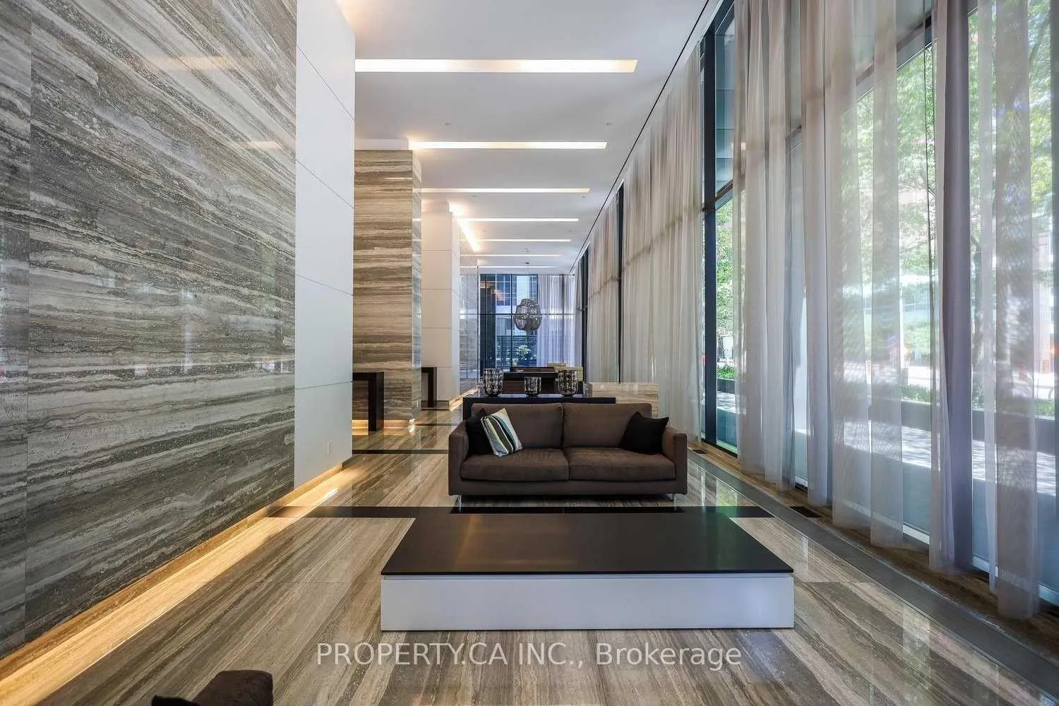 Photo 3 of Unit 3805, 110 Charles Street E, Toronto, Church-Yonge Corridor — HOMEH