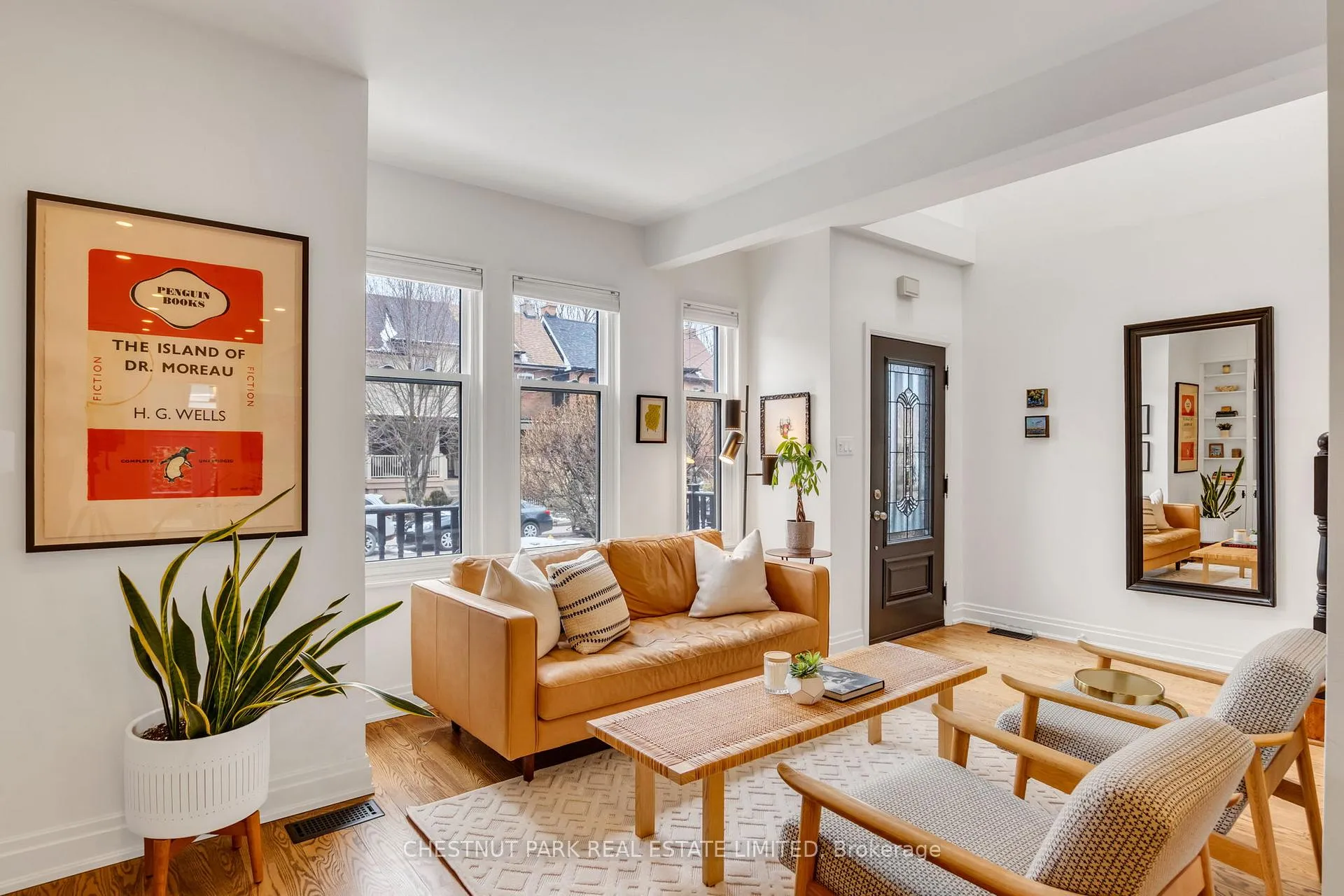 Photo 10 of 30 Coady Avenue, Toronto, South Riverdale — HOMEH