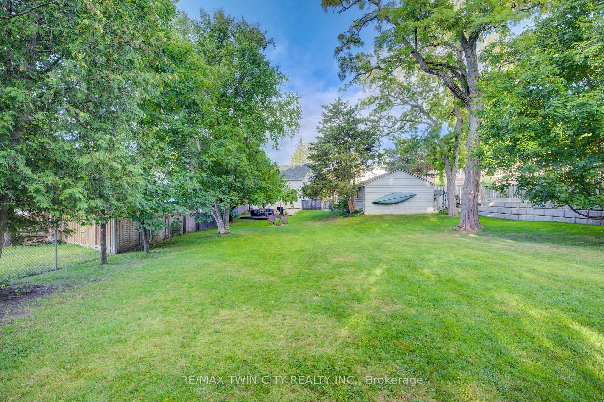 Photo 14 of 64 Woolwich Street, Kitchener, Bridgeport — HOMEH