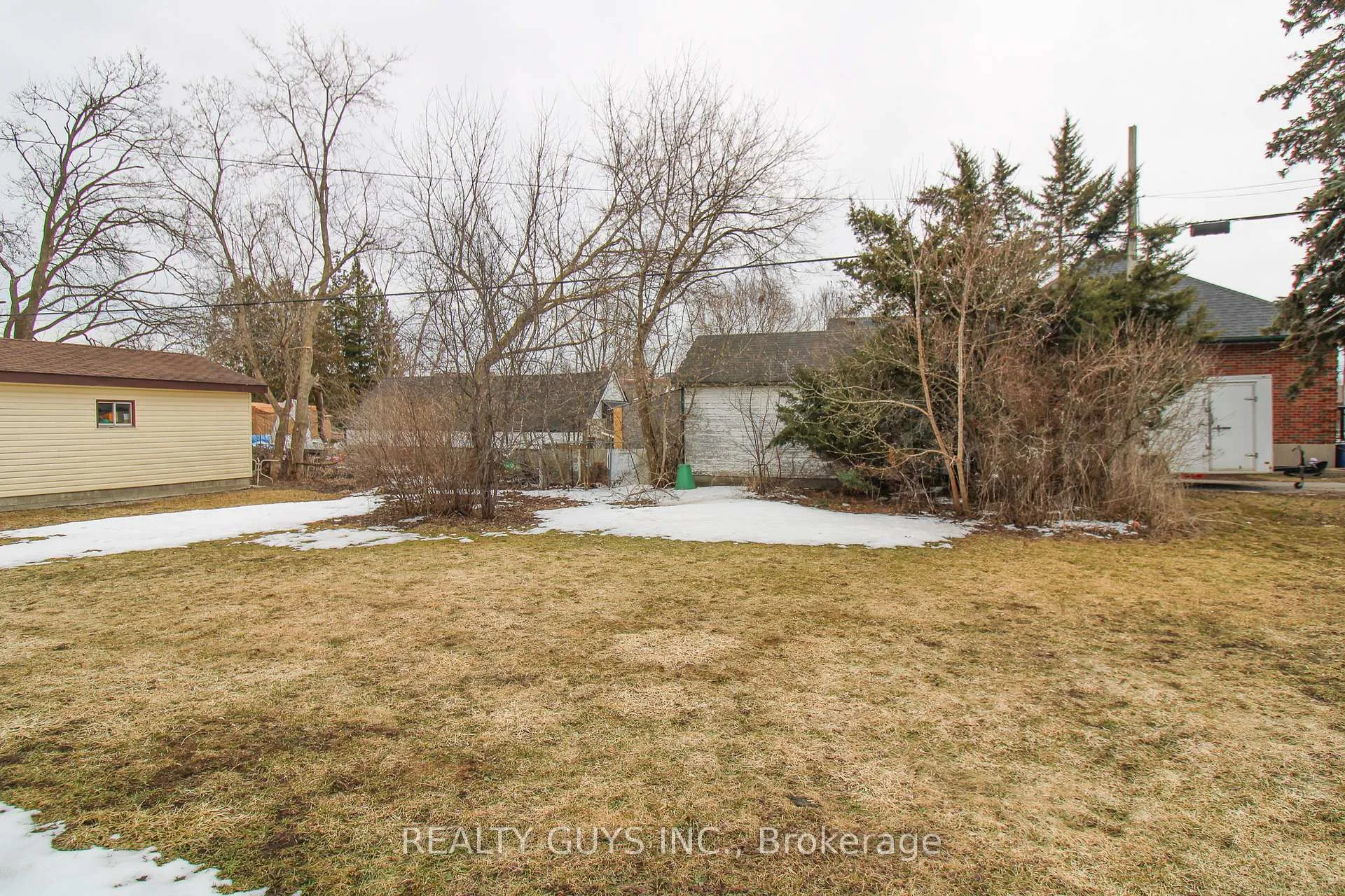 Photo 4 of 297 King George Street, Peterborough, Otonabee Ward 1 — HOMEH