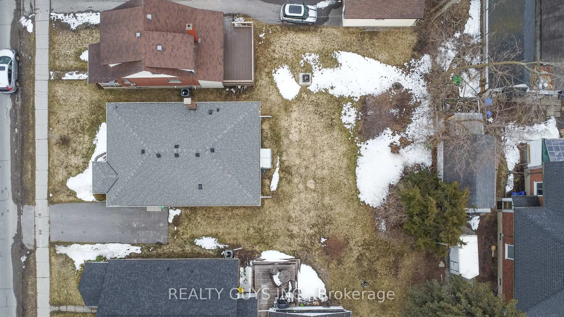 Photo 8 of 297 King George Street, Peterborough, Otonabee Ward 1 — HOMEH