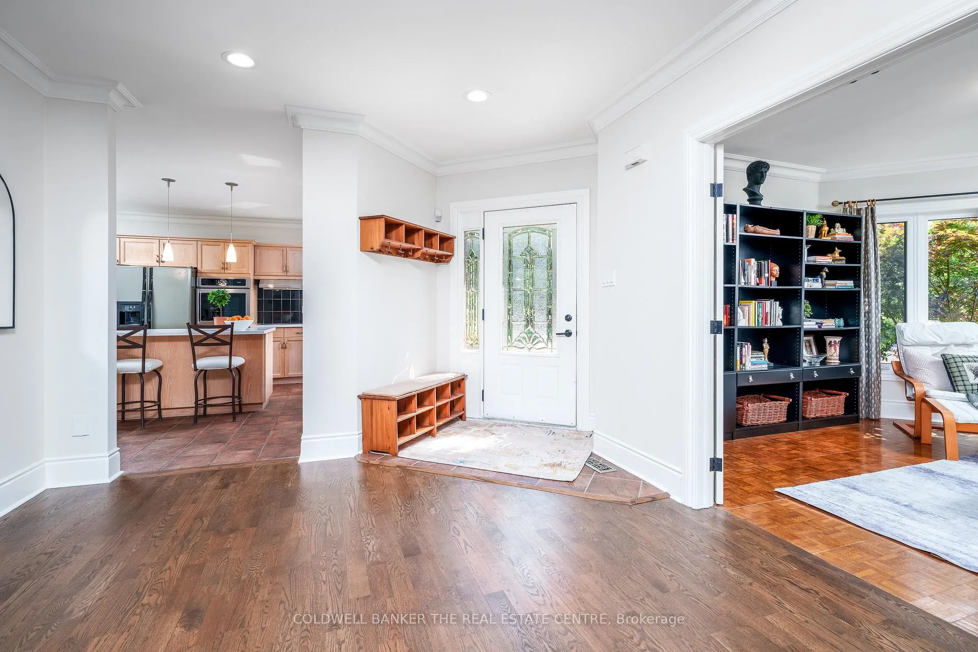 Photo 5 of 13715 Jane Street, King, King City — HOMEH