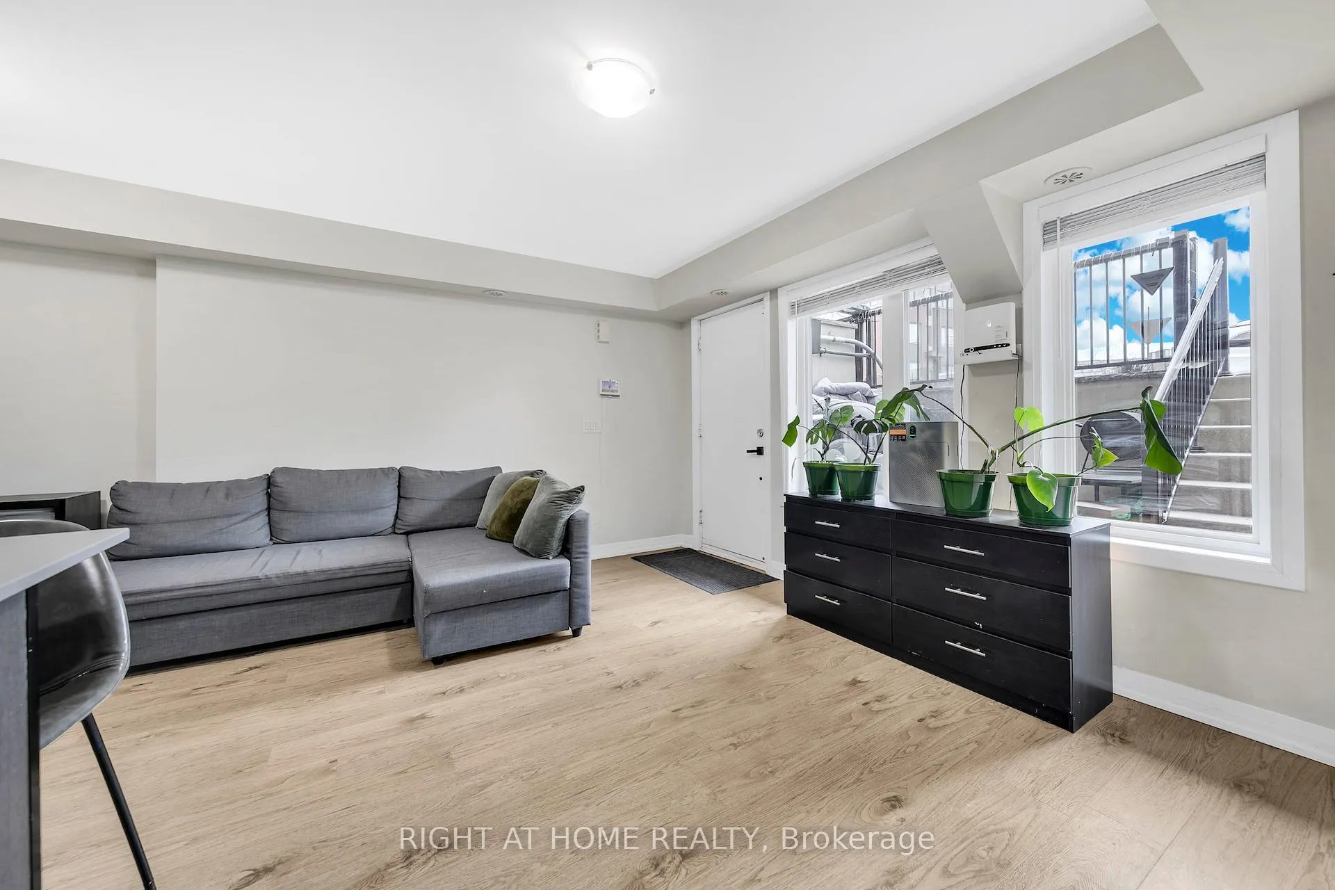 Photo 5 of Unit 5, 181 William Duncan Road, North York, Downsview-Roding-CFB — HOMEH
