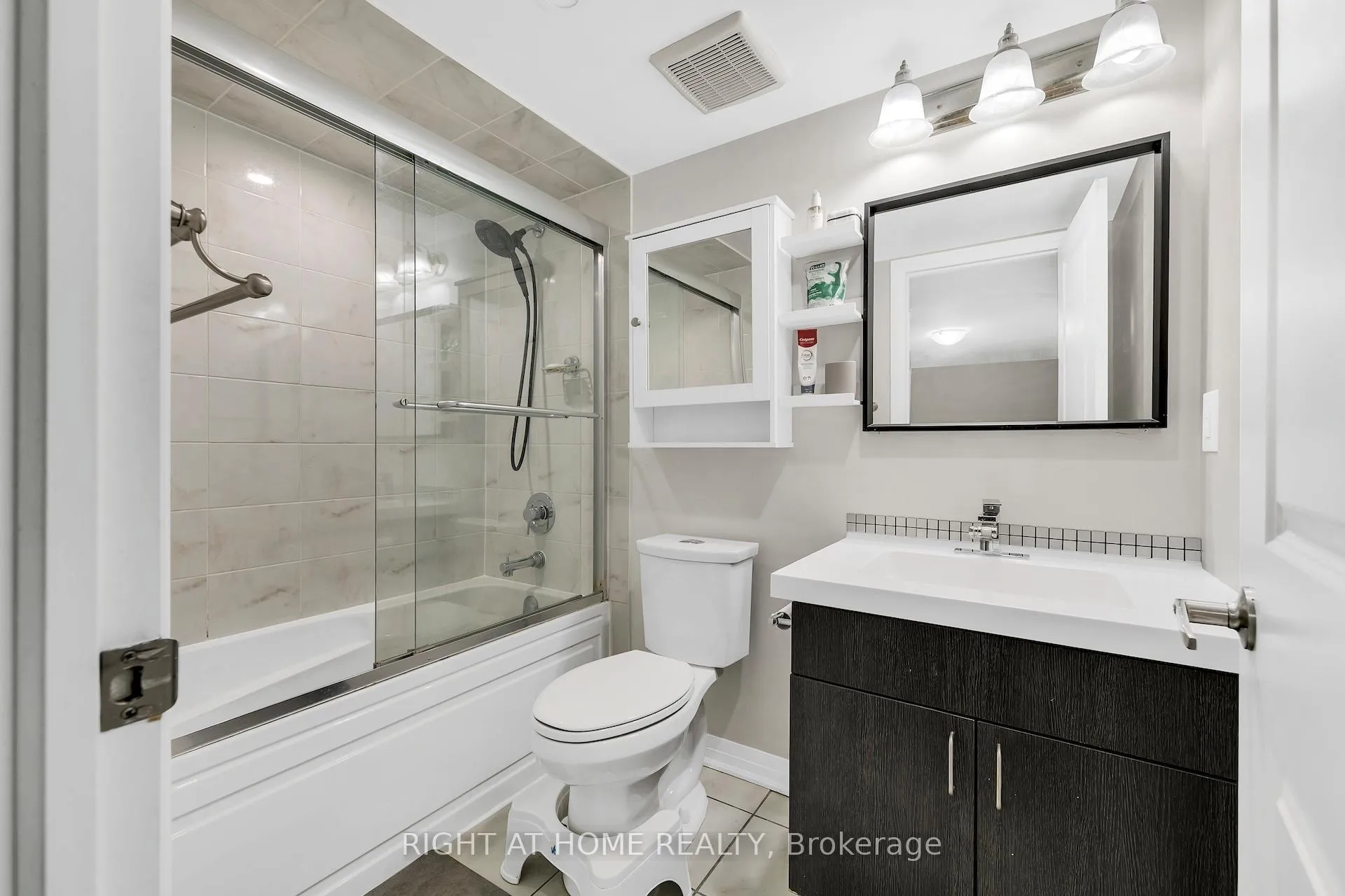 Photo 16 of Unit 5, 181 William Duncan Road, North York, Downsview-Roding-CFB — HOMEH
