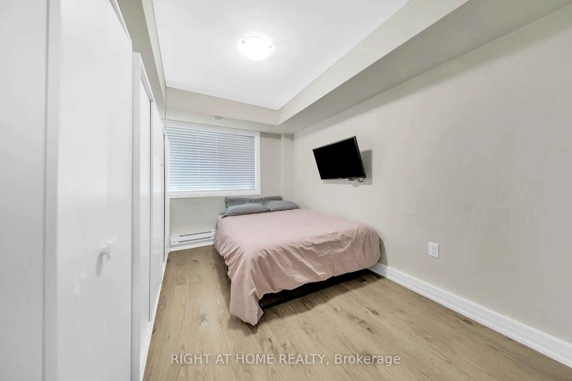 Photo 22 of Unit 5, 181 William Duncan Road, North York, Downsview-Roding-CFB — HOMEH