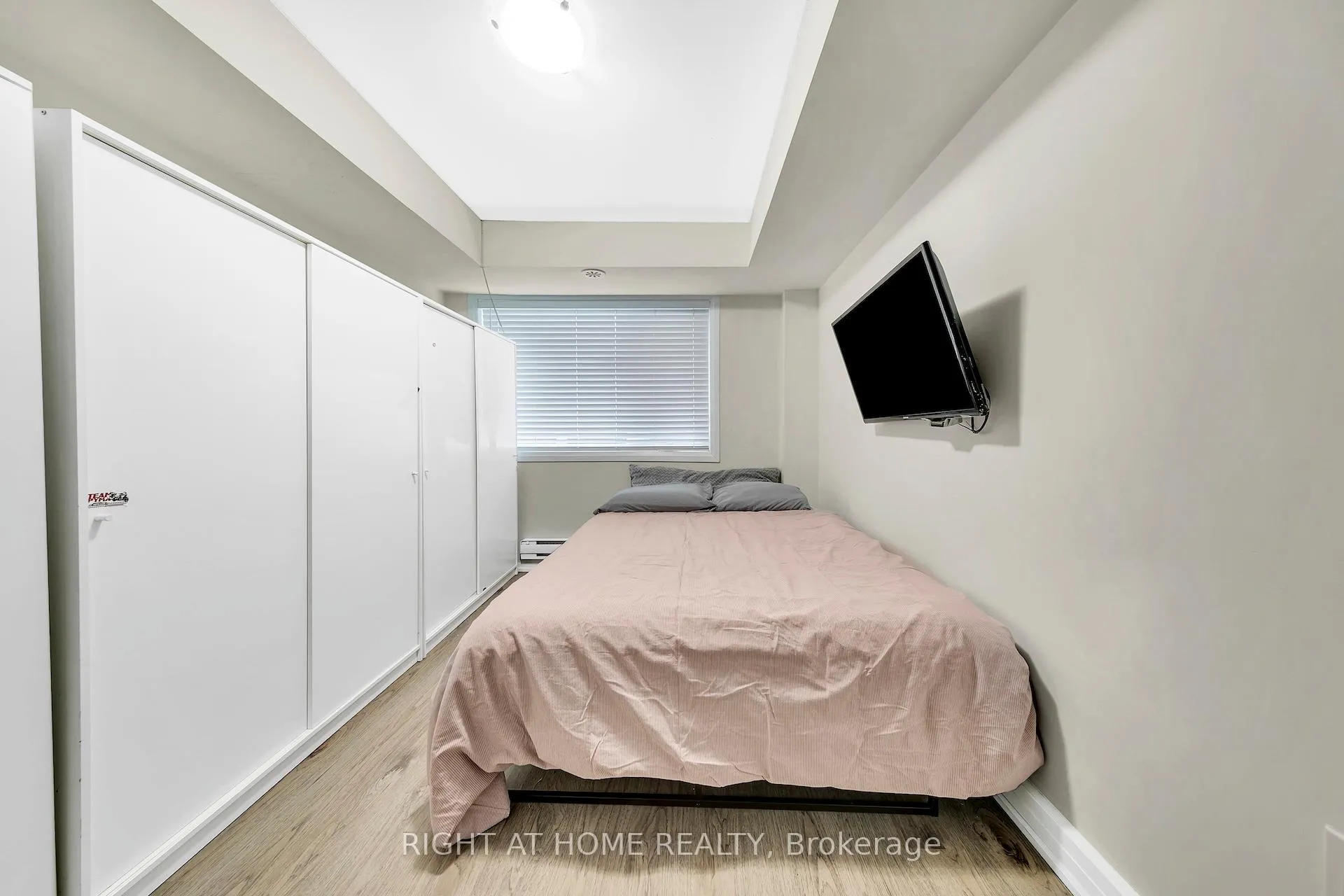 Photo 24 of Unit 5, 181 William Duncan Road, North York, Downsview-Roding-CFB — HOMEH