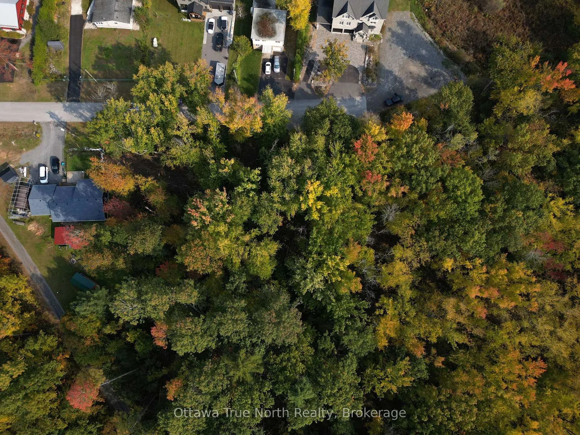 Photo 7 of 101 Allbirch Road, Ottawa, Constance Bay — HOMEH