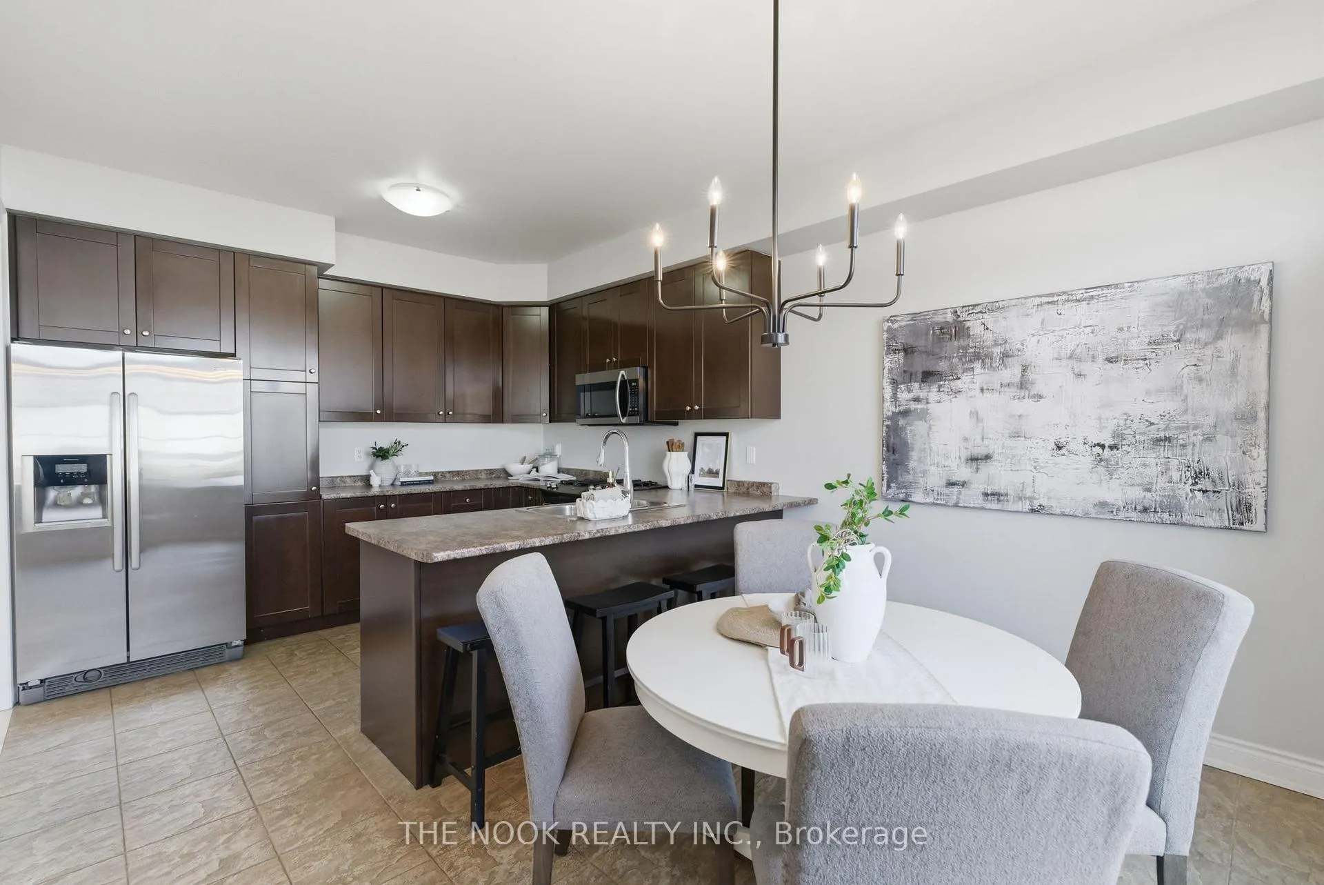 Photo 14 of 114 Courvier Crescent, Clarington, Bowmanville — HOMEH