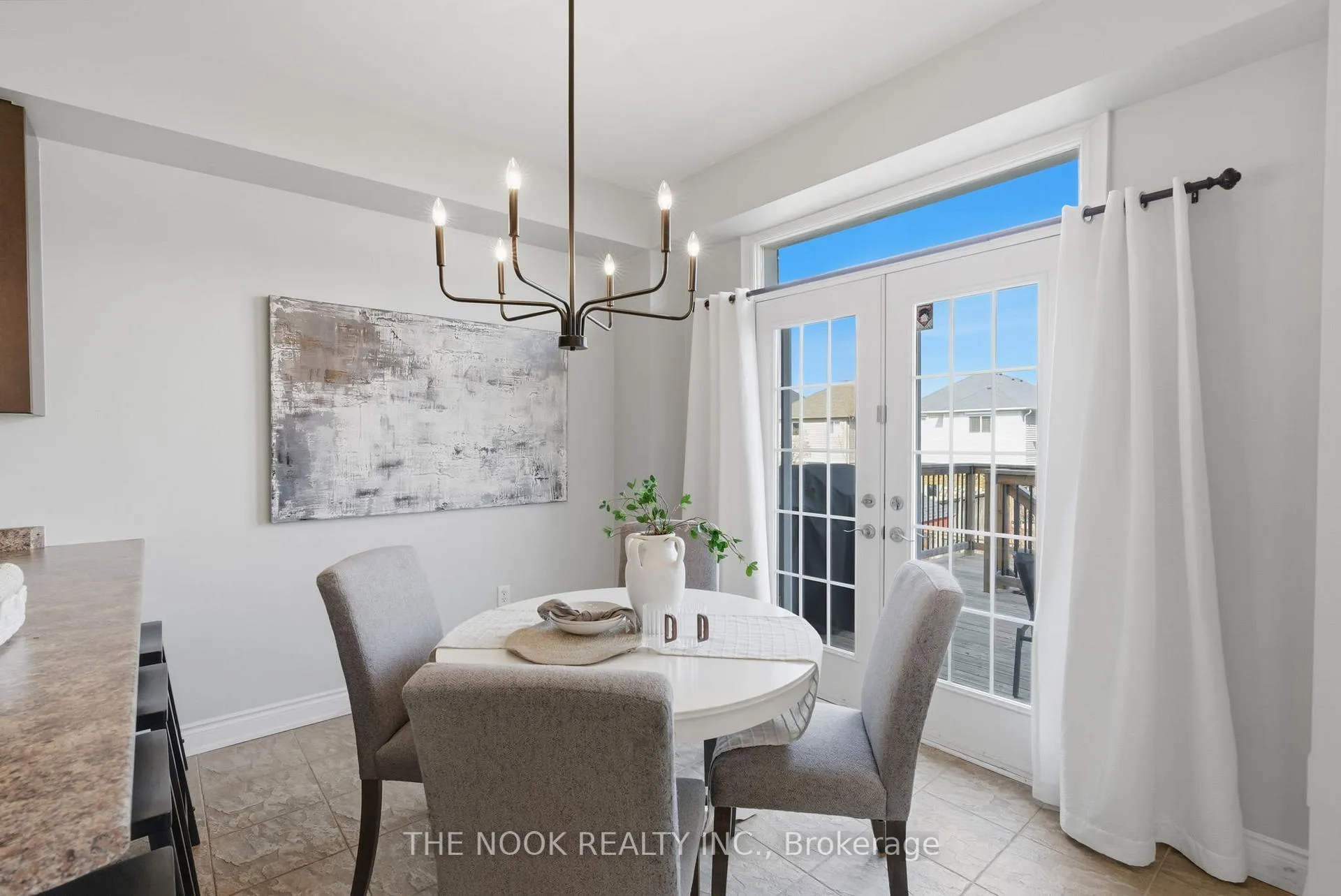 Photo 16 of 114 Courvier Crescent, Clarington, Bowmanville — HOMEH