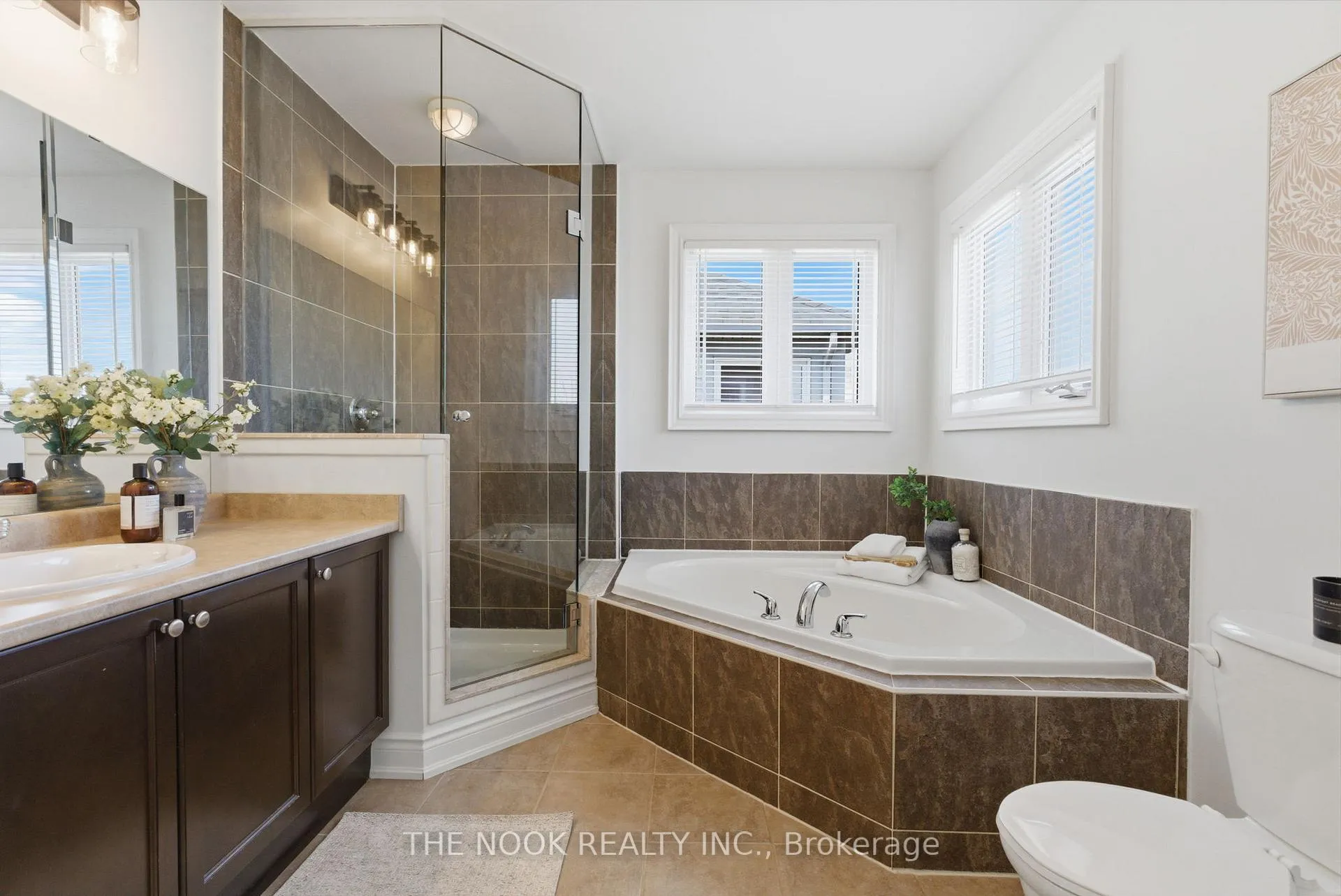 Photo 30 of 114 Courvier Crescent, Clarington, Bowmanville — HOMEH