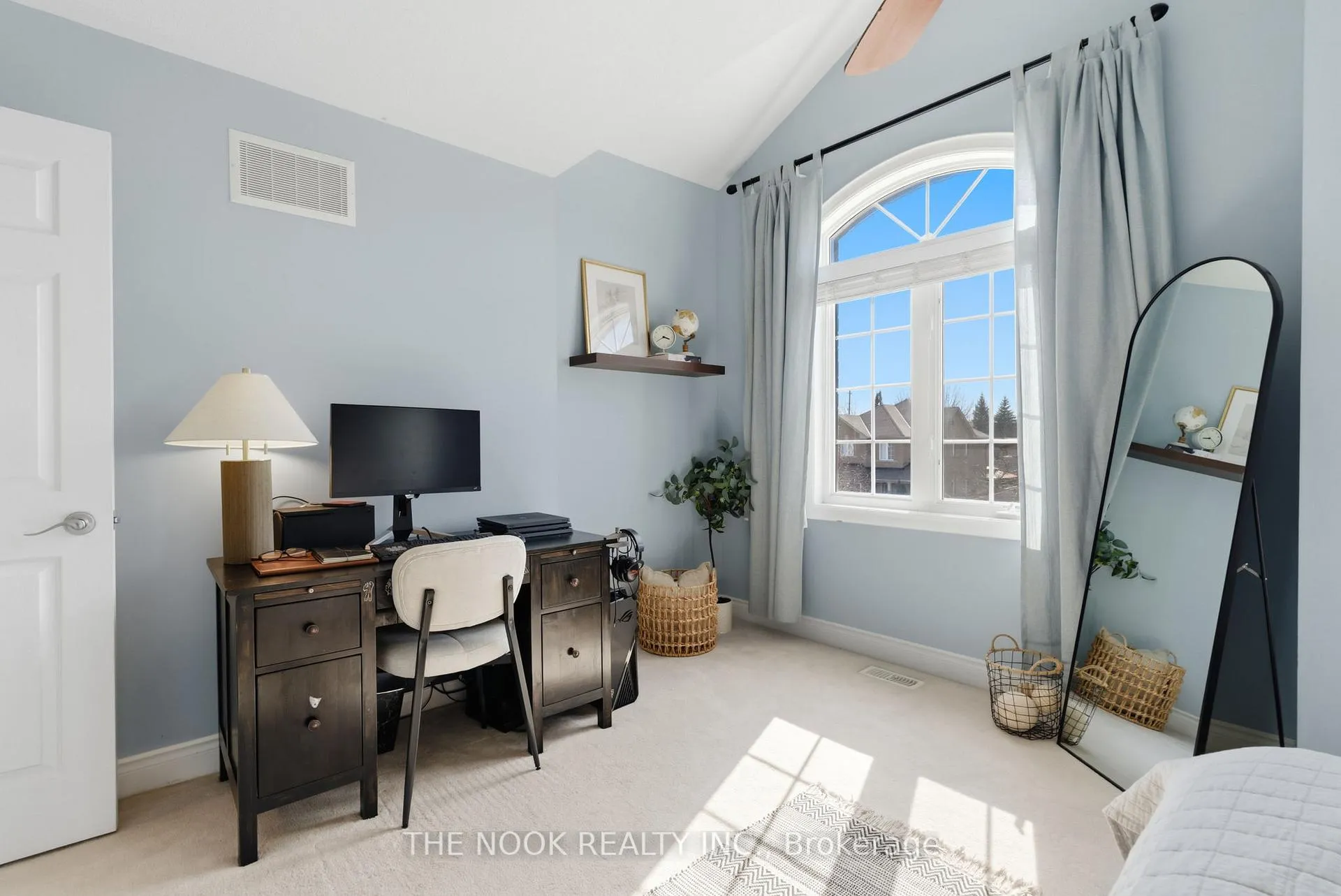 Photo 34 of 114 Courvier Crescent, Clarington, Bowmanville — HOMEH