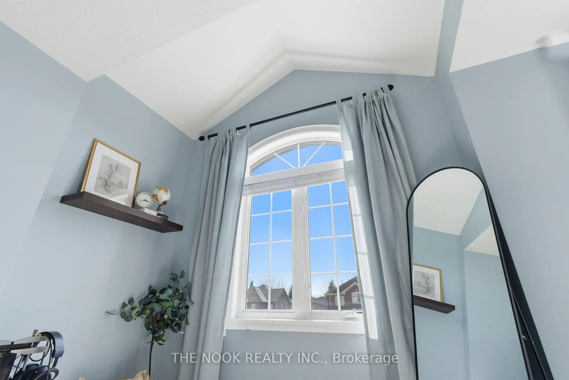 Photo 35 of 114 Courvier Crescent, Clarington, Bowmanville — HOMEH