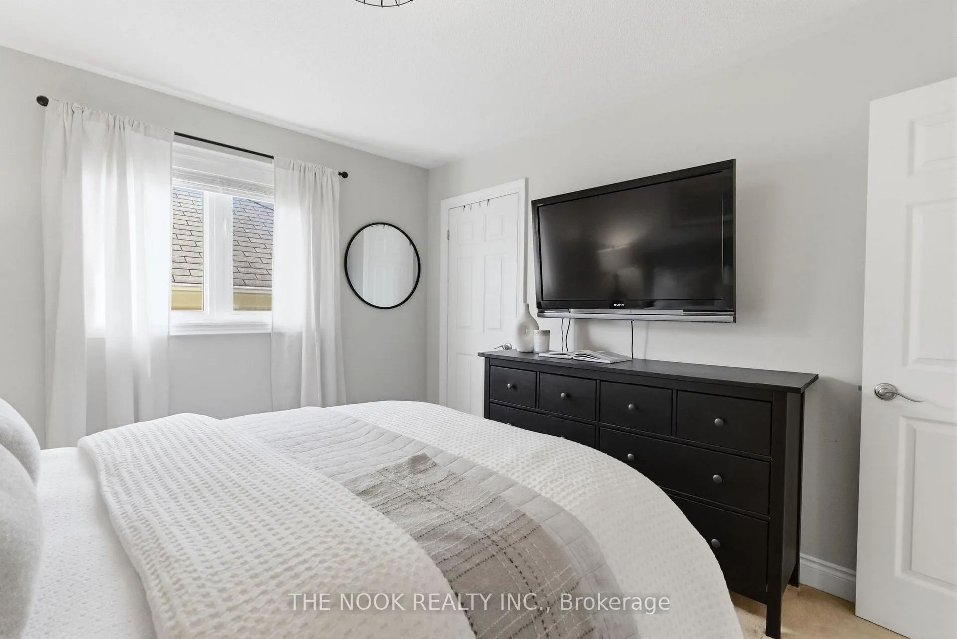 Photo 40 of 114 Courvier Crescent, Clarington, Bowmanville — HOMEH
