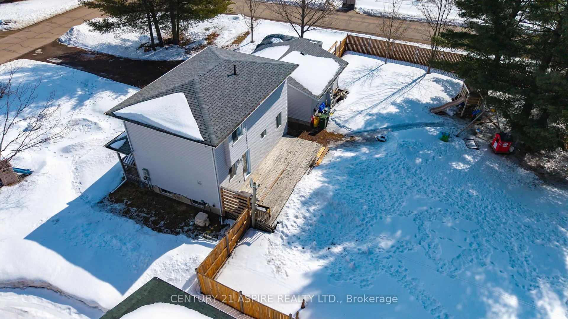 Photo 9 of 13 Runge Drive, Petawawa — HOMEH