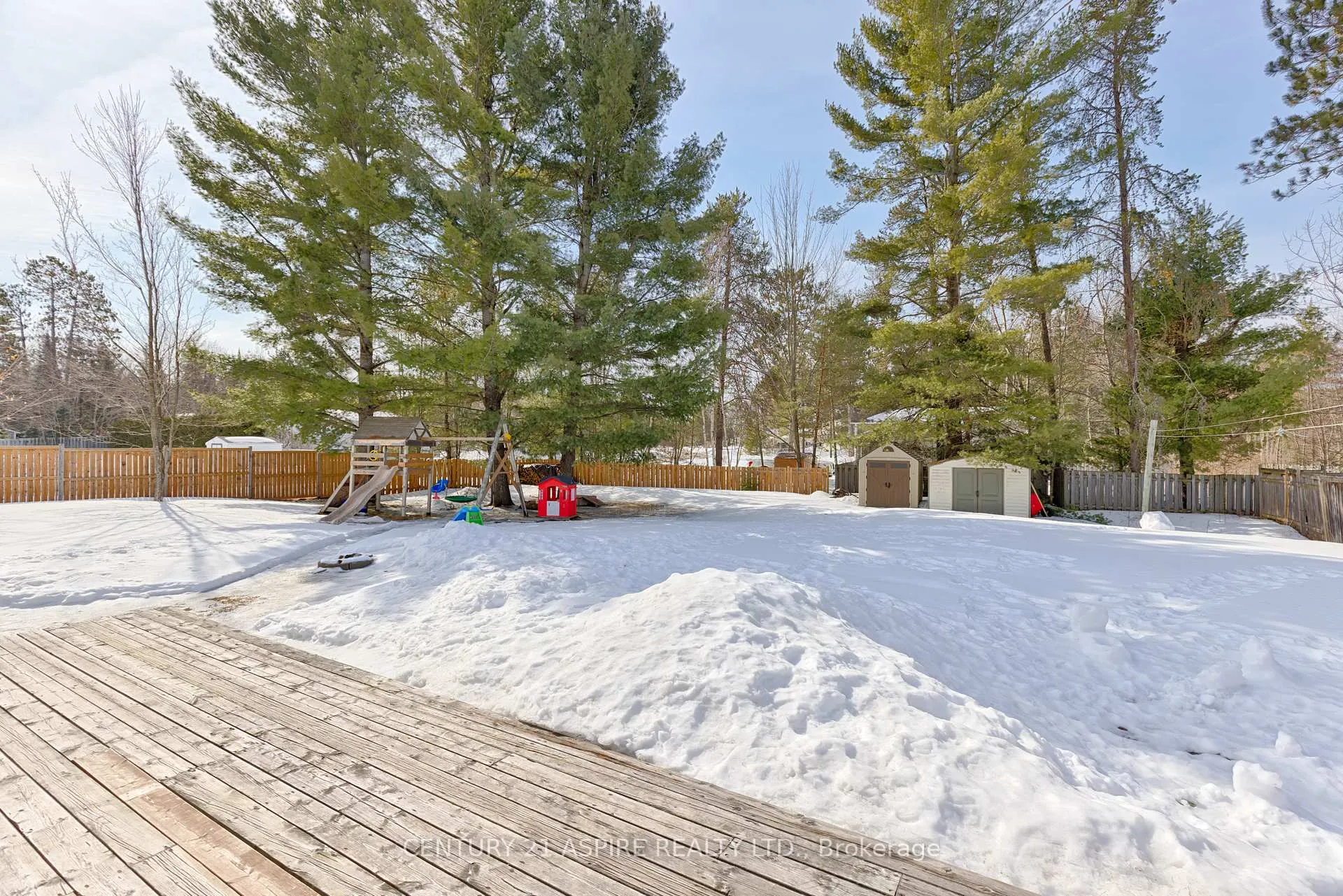 Photo 14 of 13 Runge Drive, Petawawa — HOMEH