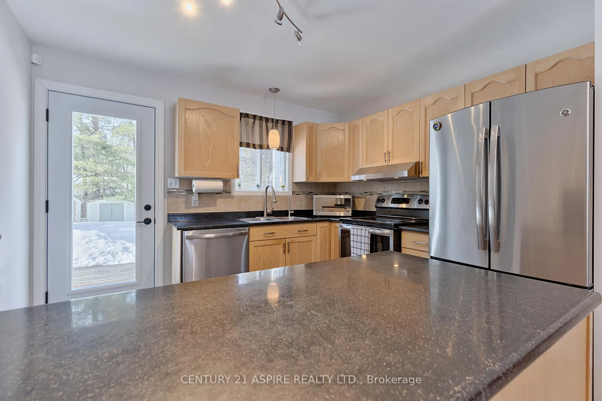 Photo 26 of 13 Runge Drive, Petawawa — HOMEH