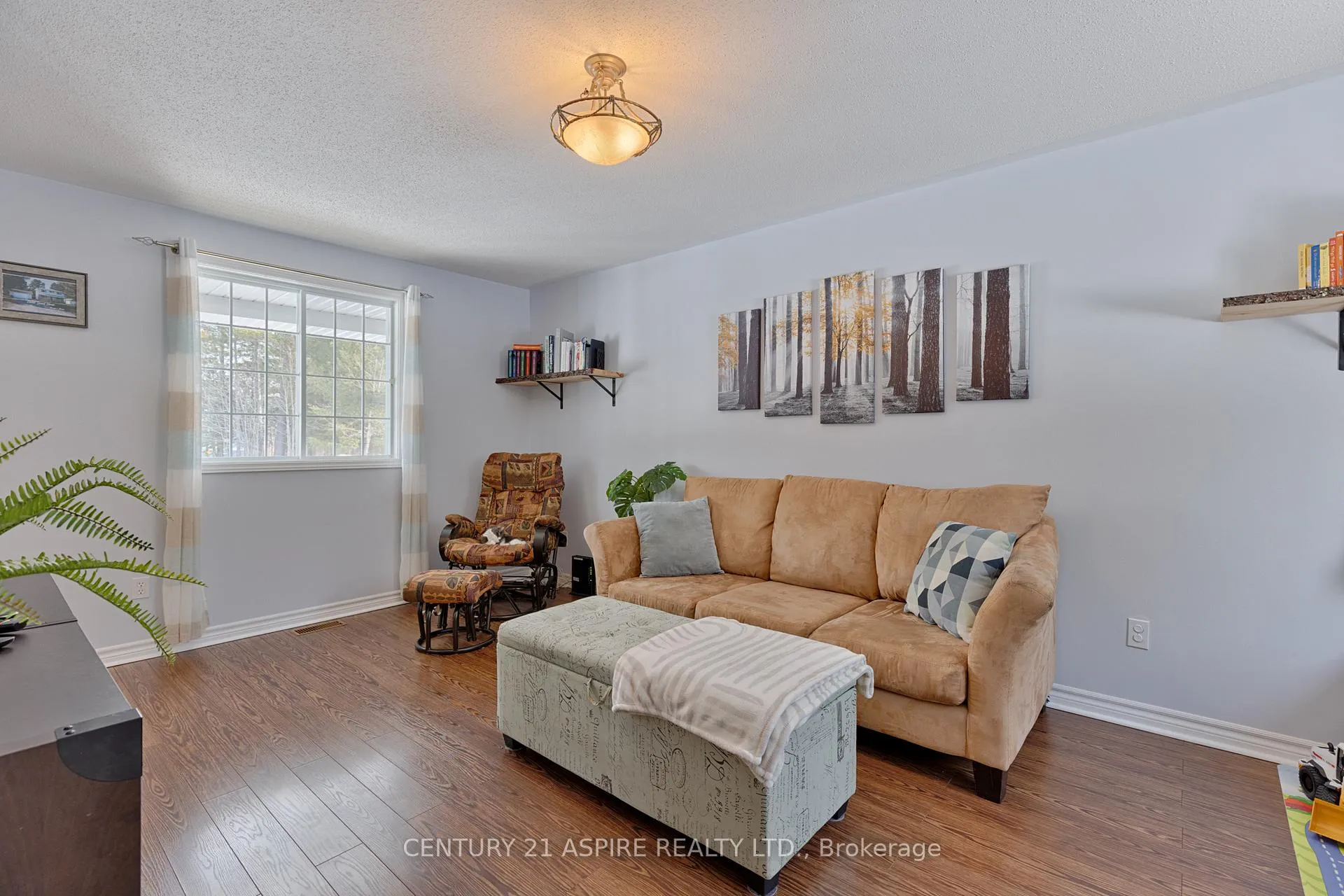 Photo 30 of 13 Runge Drive, Petawawa — HOMEH