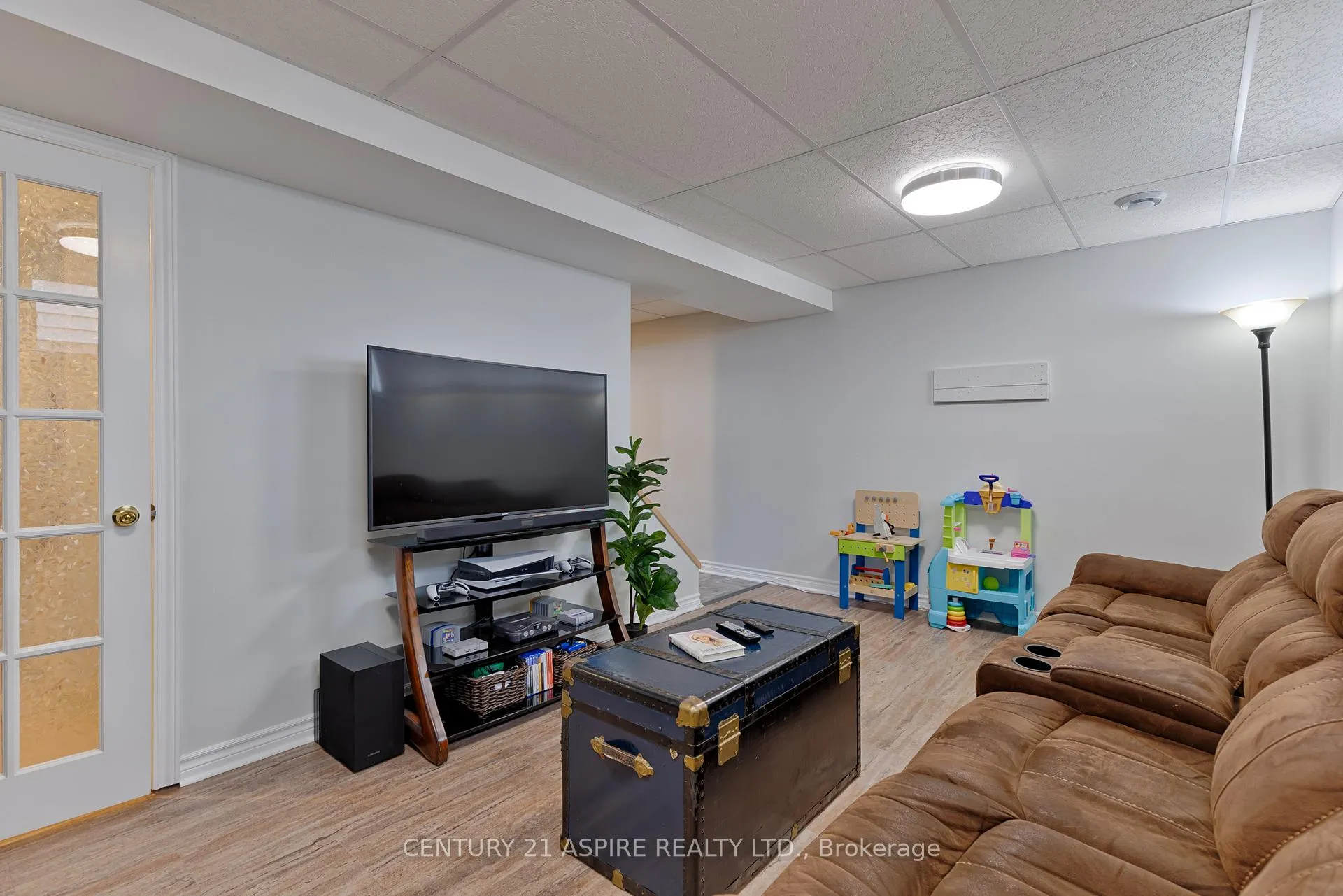 Photo 42 of 13 Runge Drive, Petawawa — HOMEH