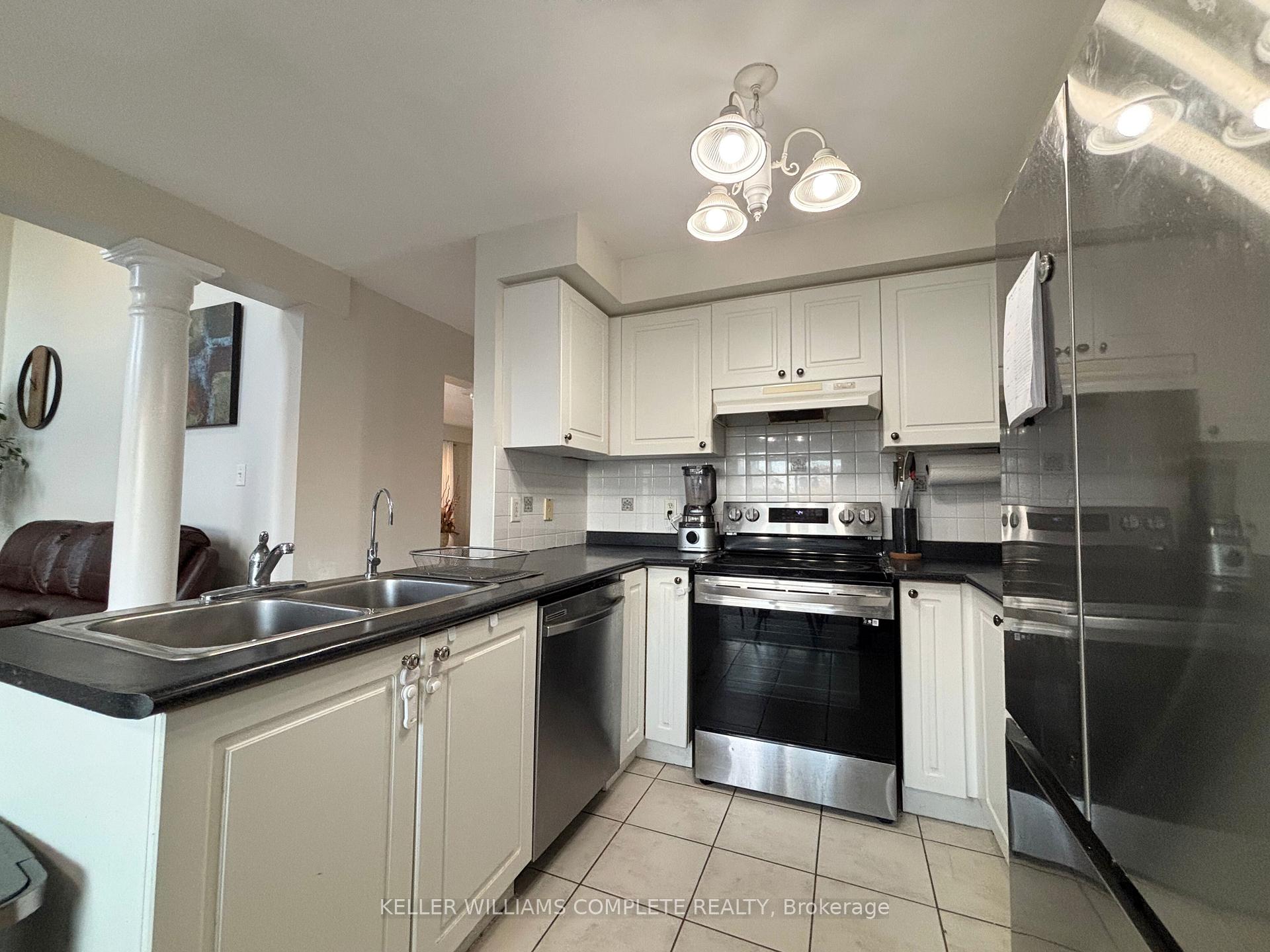 Photo 15 of 41 Pineridge Drive, Hamilton, Jerome — HOMEH
