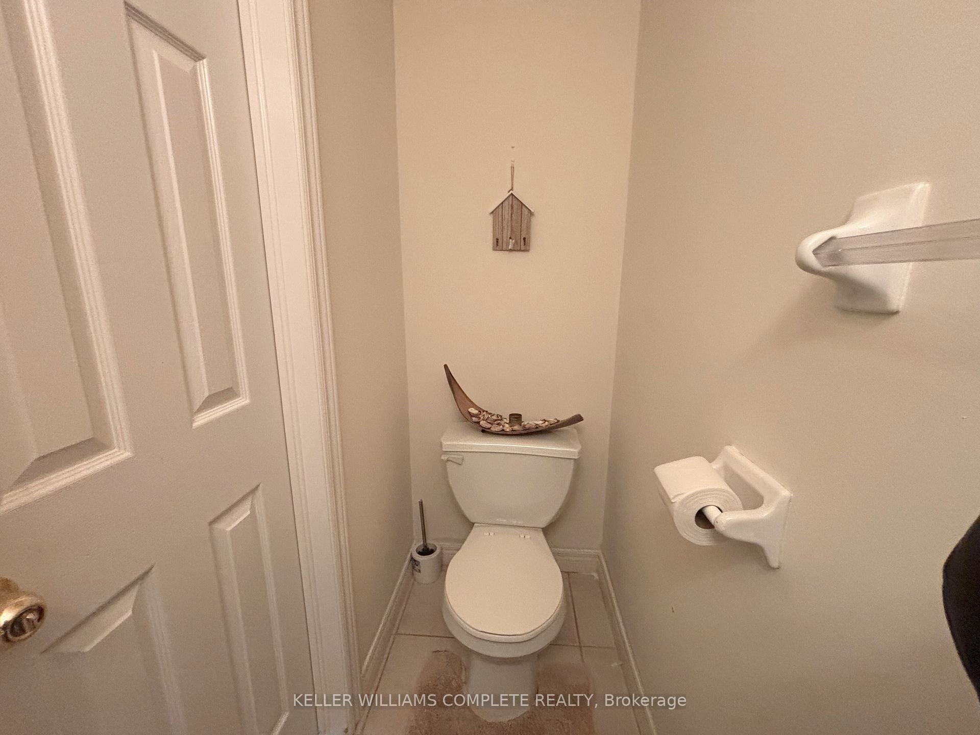 Photo 19 of 41 Pineridge Drive, Hamilton, Jerome — HOMEH