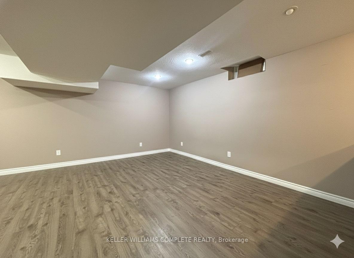 Photo 34 of 41 Pineridge Drive, Hamilton, Jerome — HOMEH