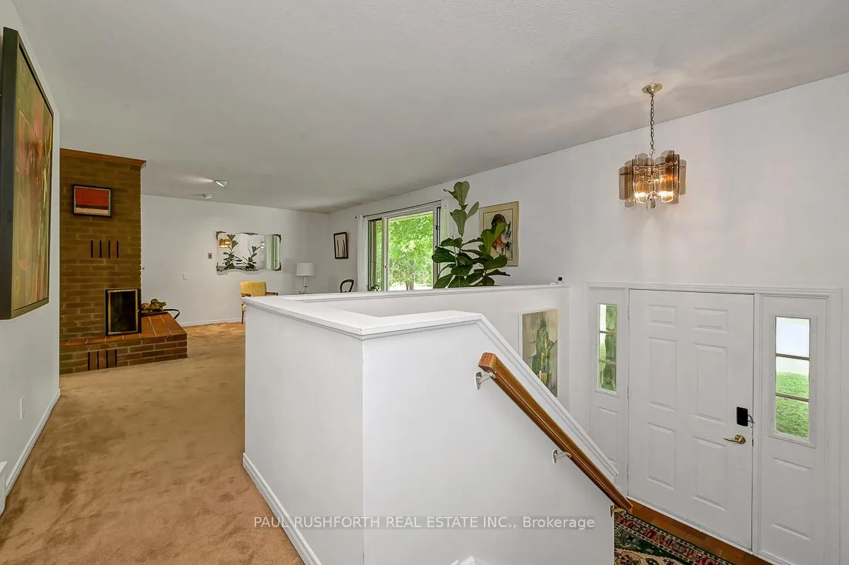 Photo 5 of 136 Grey Stone Drive, Ottawa, Huntley Ward (South West) — HOMEH