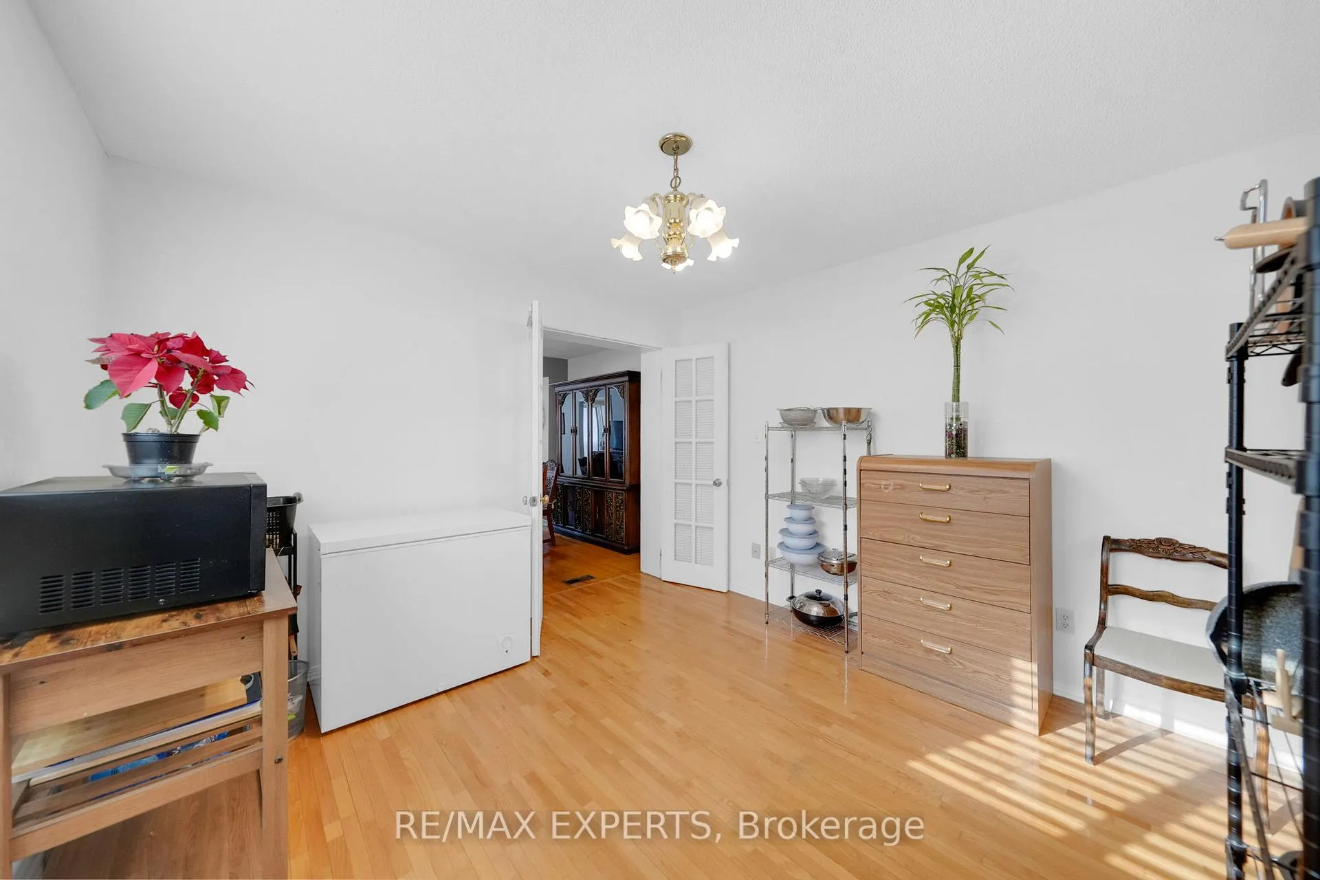 Photo 15 of 75 St Lucie Drive, North York, Humbermede — HOMEH