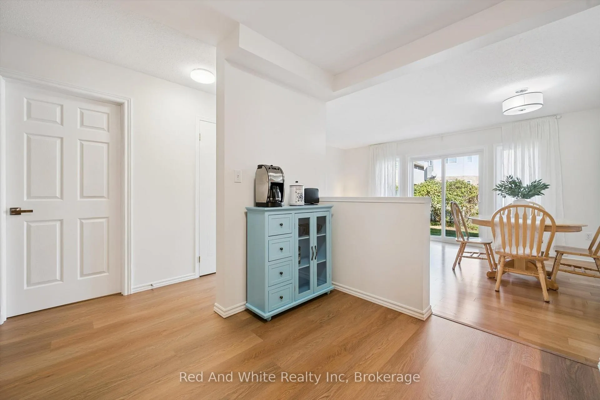 Photo 8 of Unit 3, 151 Clairfields Drive E, Guelph, Pineridge/Westminster Woods — HOMEH