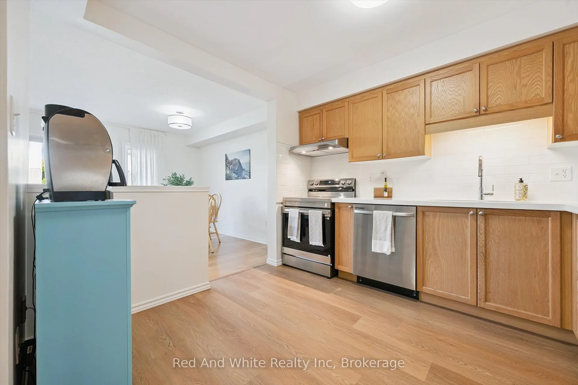 Photo 9 of Unit 3, 151 Clairfields Drive E, Guelph, Pineridge/Westminster Woods — HOMEH