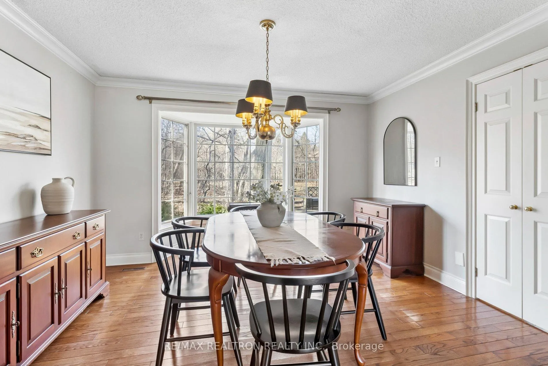 Photo 9 of 57 Hemingway Crescent, Markham, Unionville — HOMEH