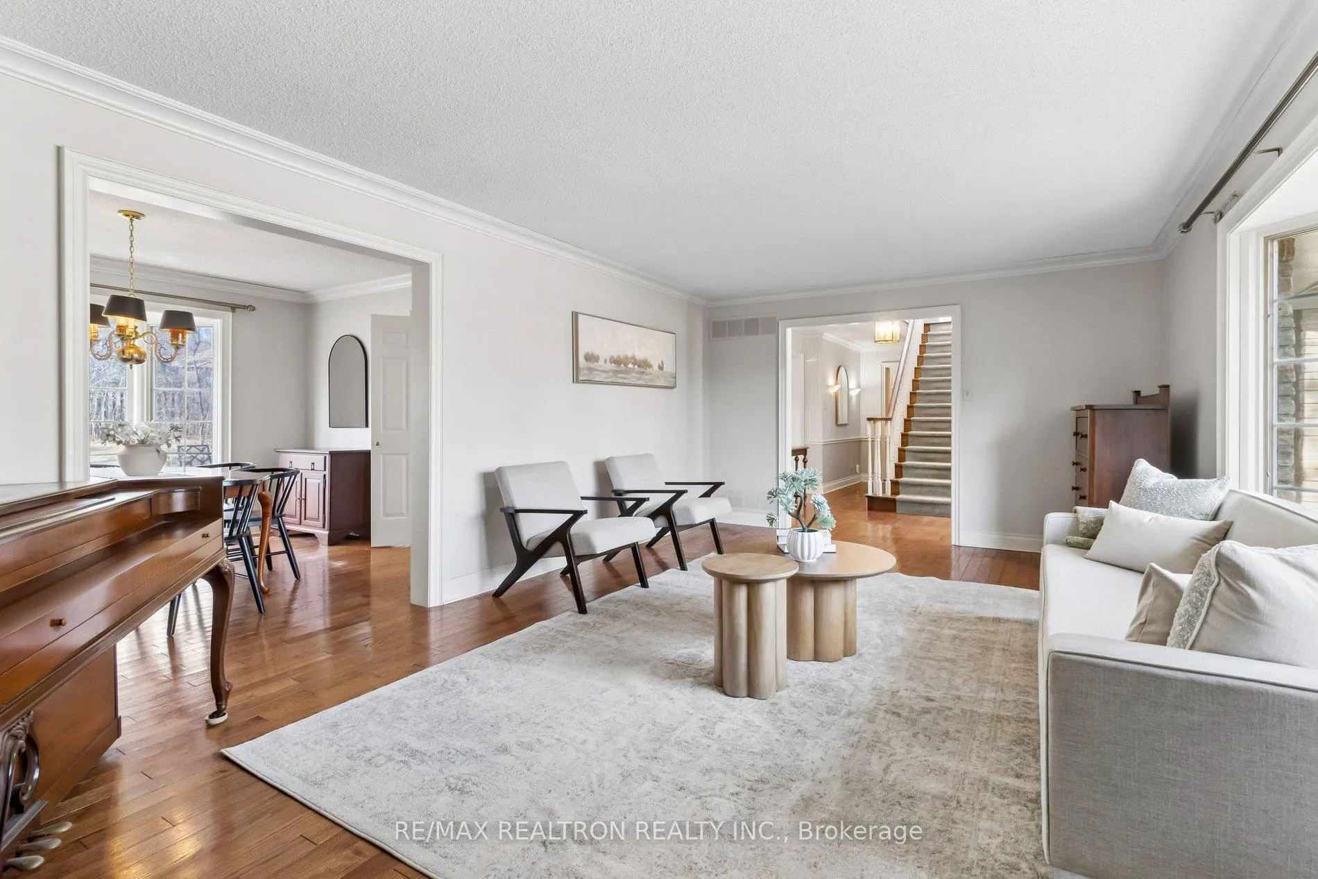 Photo 11 of 57 Hemingway Crescent, Markham, Unionville — HOMEH
