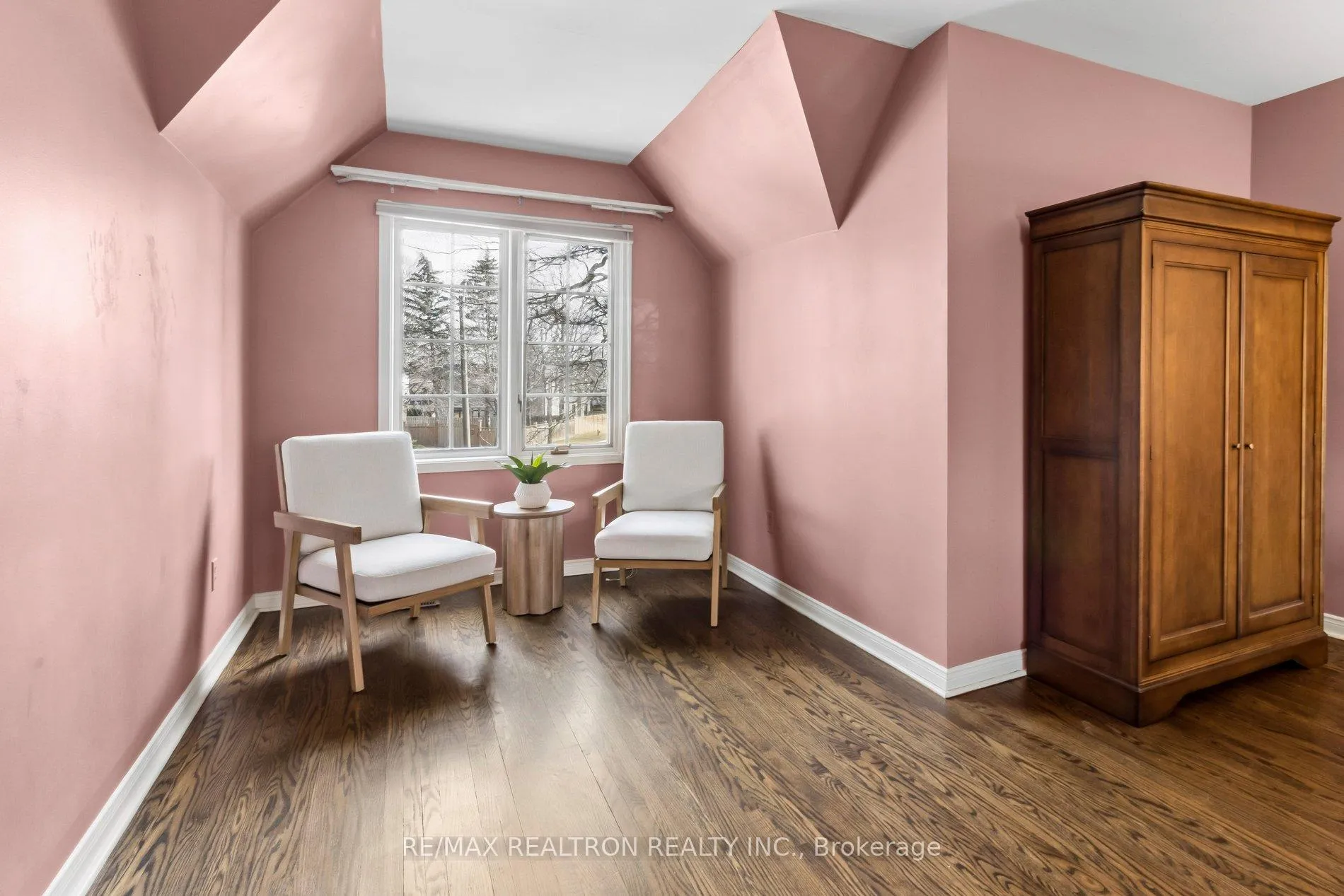 Photo 22 of 57 Hemingway Crescent, Markham, Unionville — HOMEH
