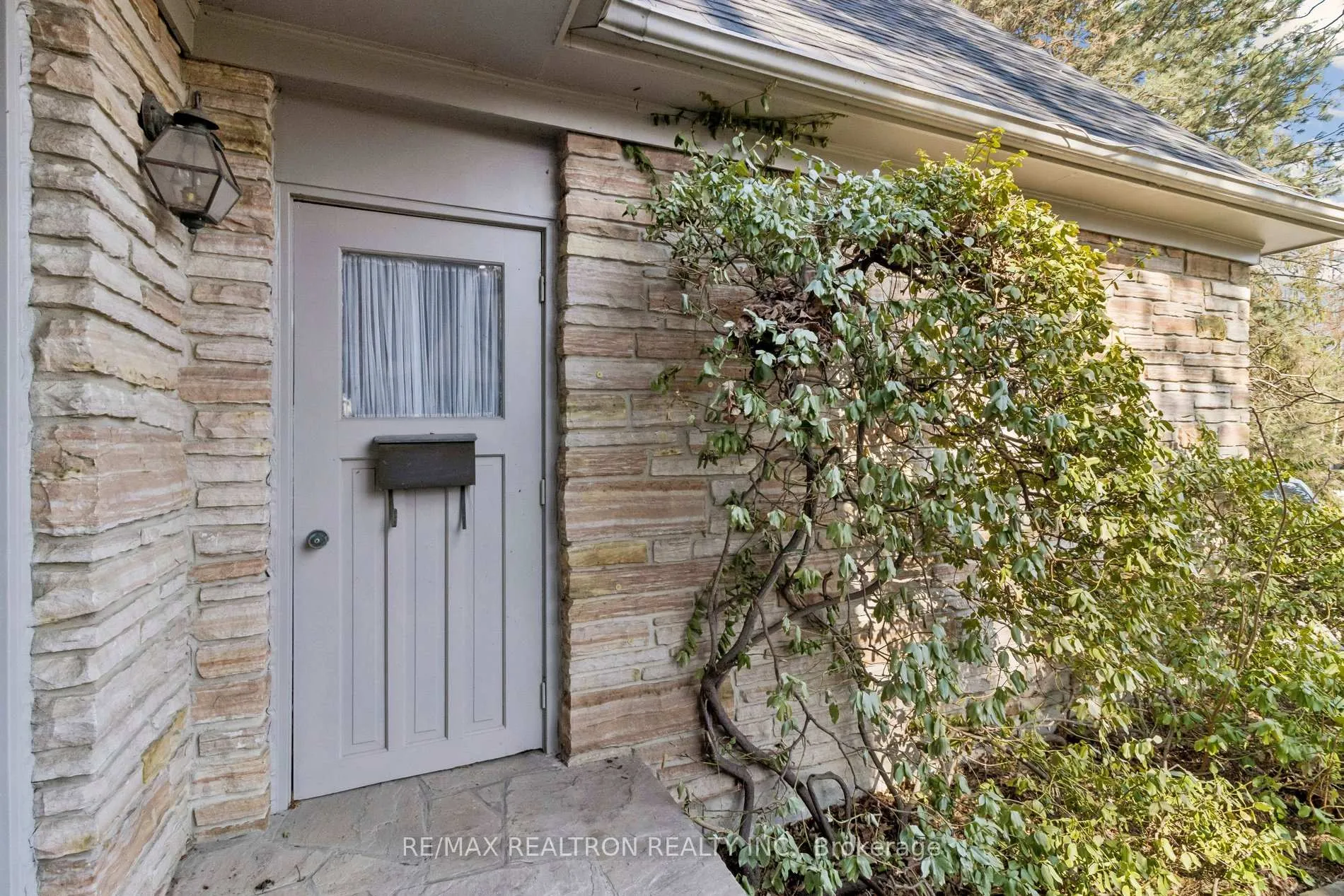Photo 33 of 57 Hemingway Crescent, Markham, Unionville — HOMEH