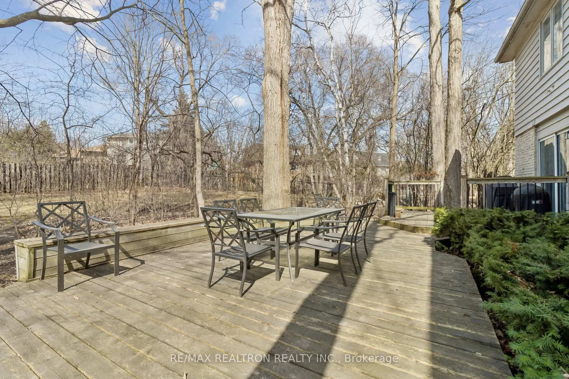 Photo 34 of 57 Hemingway Crescent, Markham, Unionville — HOMEH