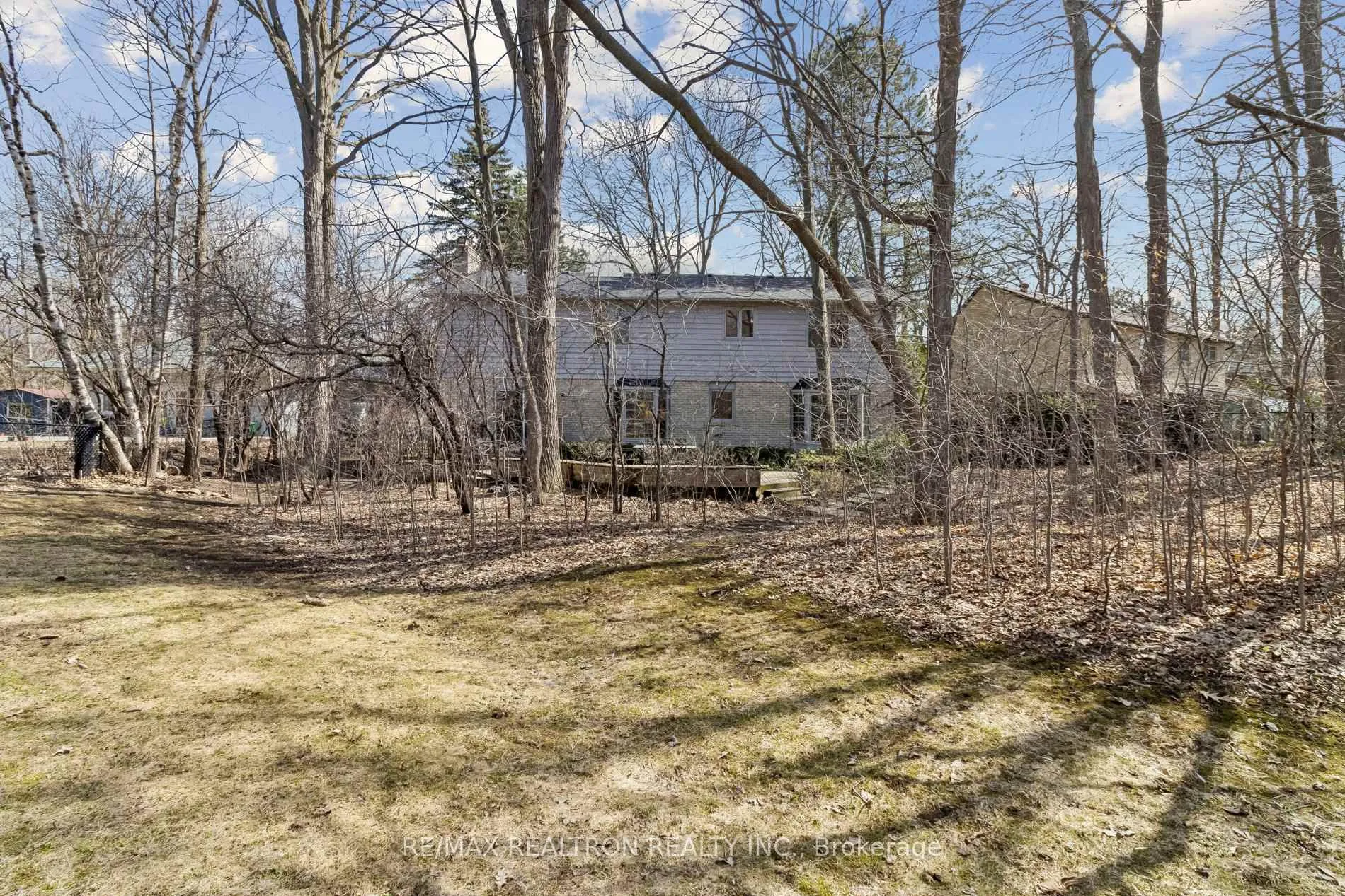 Photo 38 of 57 Hemingway Crescent, Markham, Unionville — HOMEH