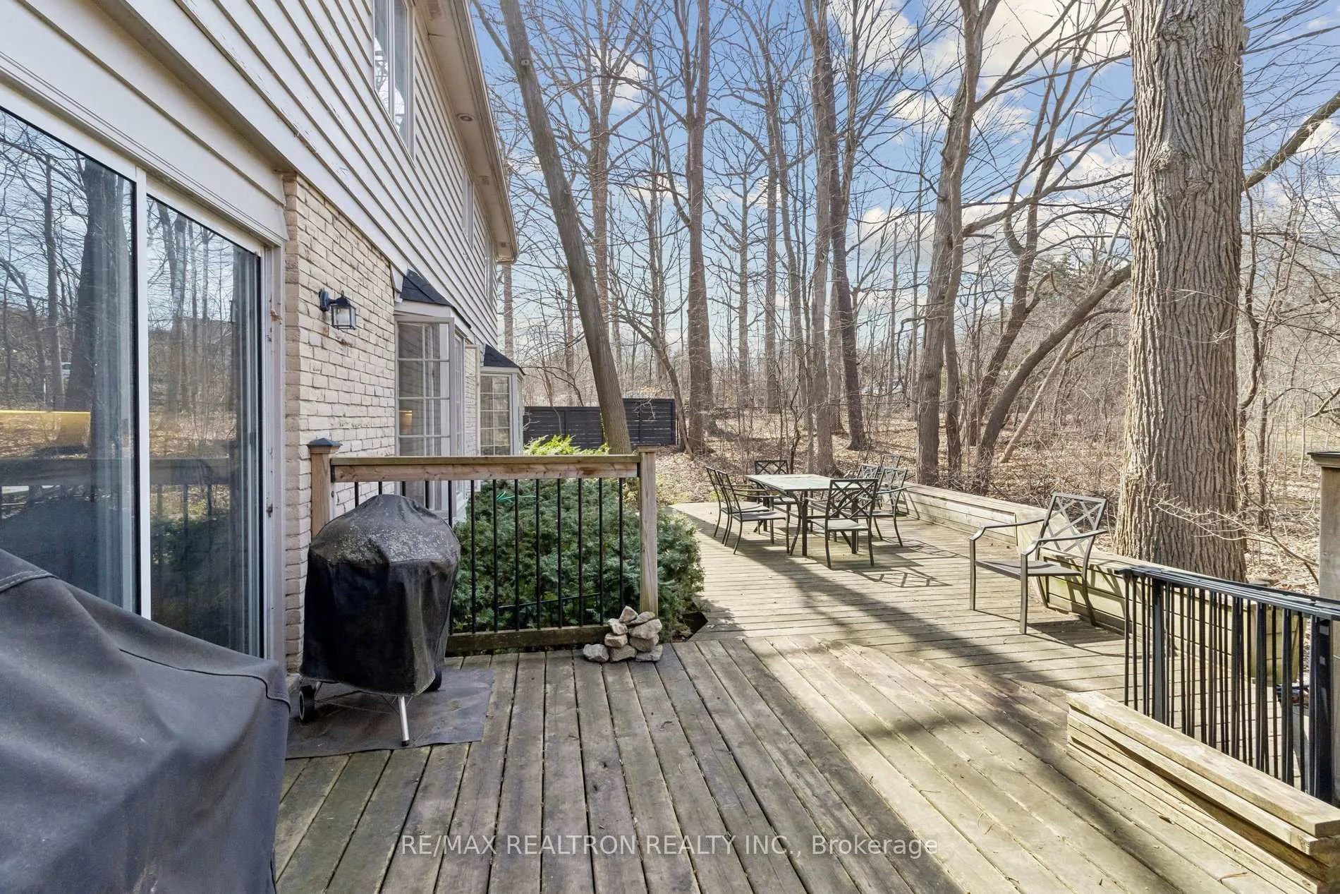 Photo 41 of 57 Hemingway Crescent, Markham, Unionville — HOMEH