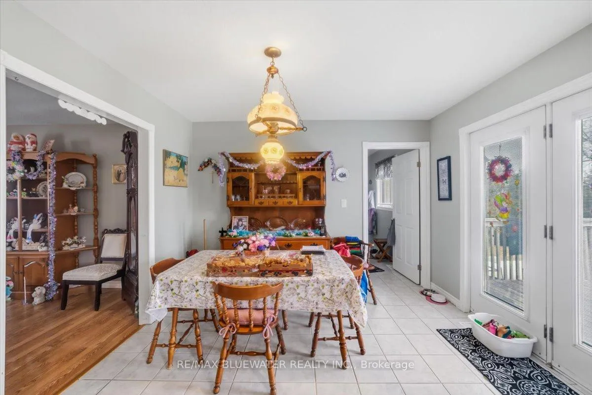 Photo 22 of 6704 Perth Line 44, West Perth, Logan — HOMEH