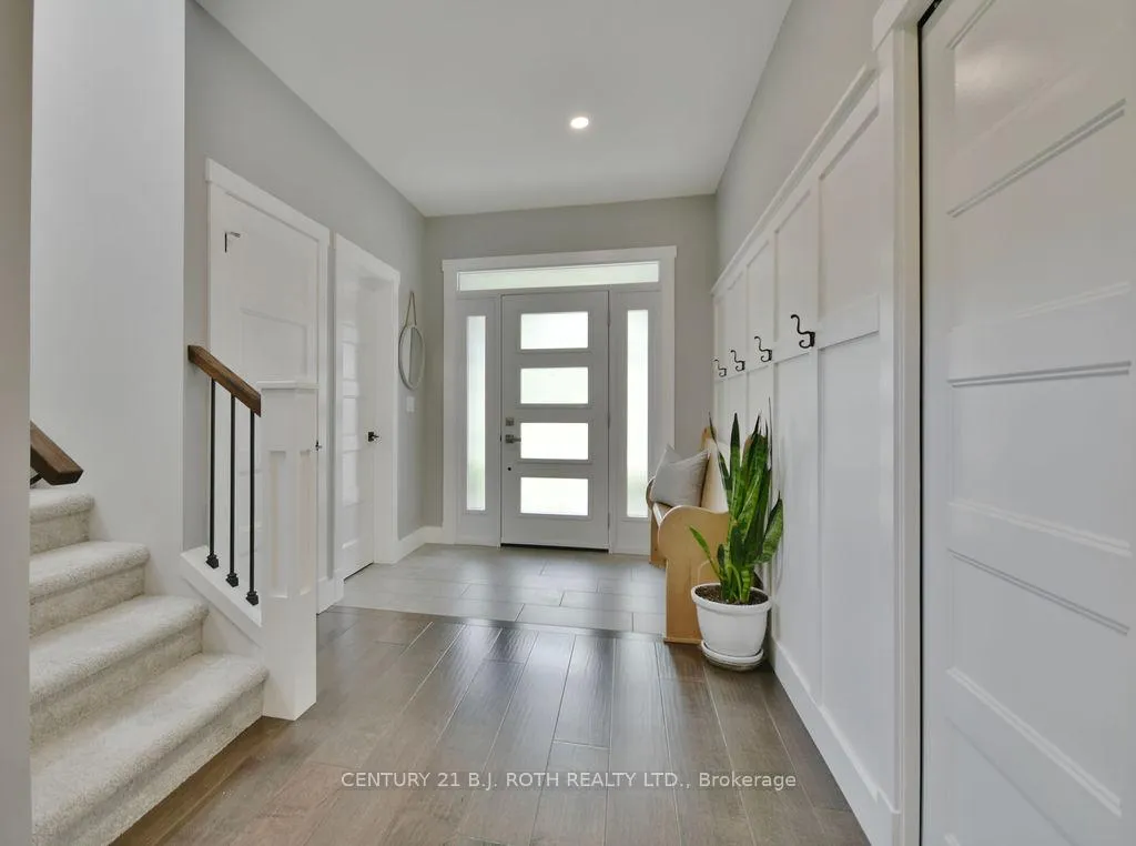 Photo 3 of 14 Edward Street W, Clearview, Creemore — HOMEH