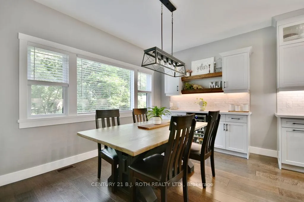 Photo 10 of 14 Edward Street W, Clearview, Creemore — HOMEH