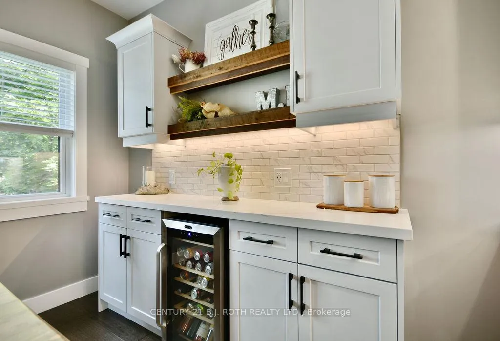Photo 11 of 14 Edward Street W, Clearview, Creemore — HOMEH