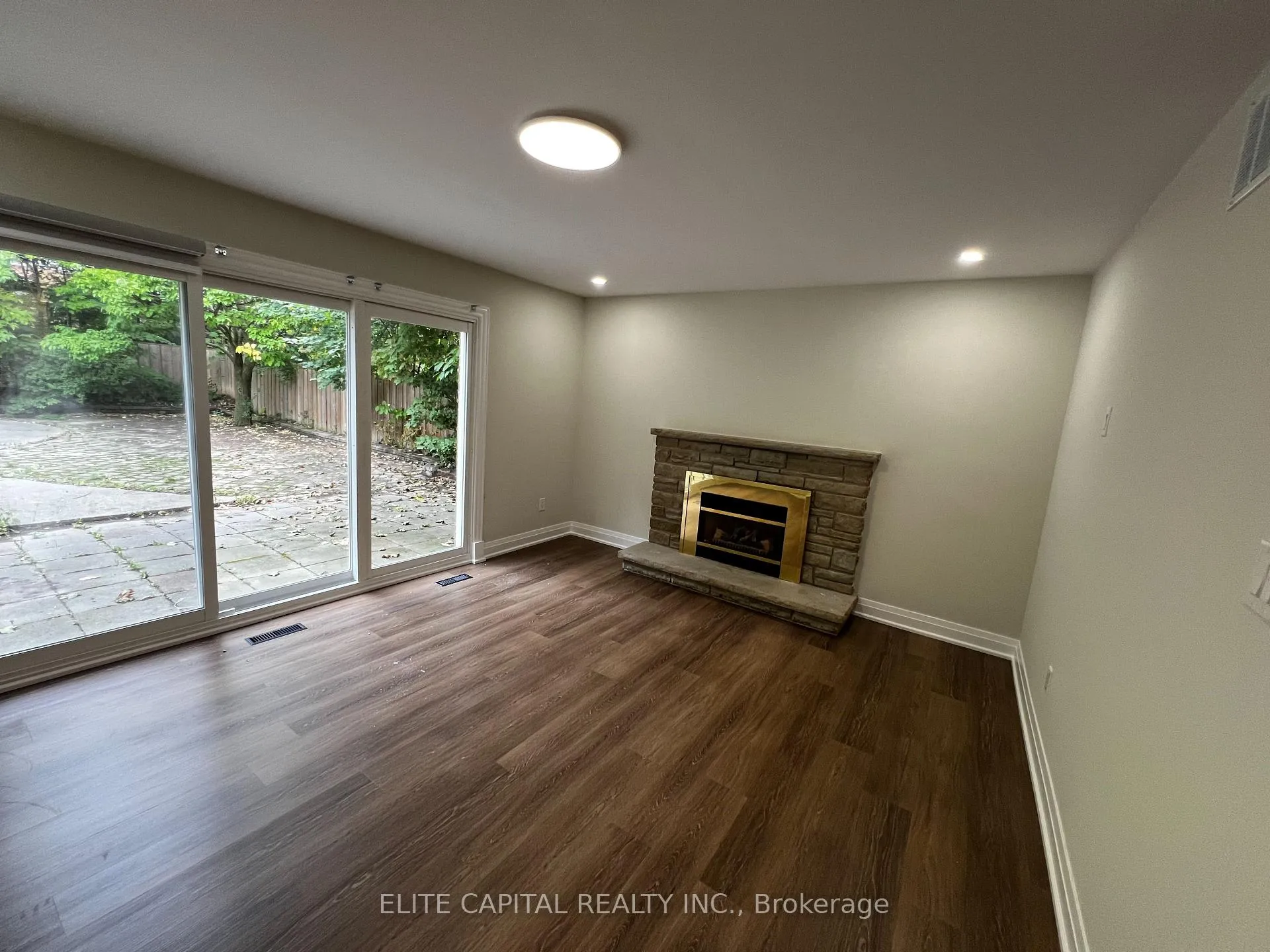 Photo 9 of 218 Chartland Boulevard S, Scarborough, Agincourt North — HOMEH