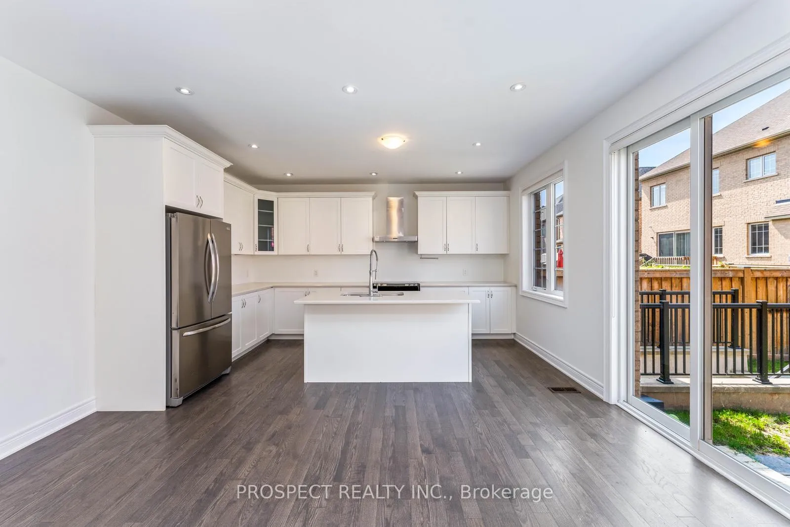 Photo 15 of 15 Lyle Way, Brampton, Northwest Brampton — HOMEH