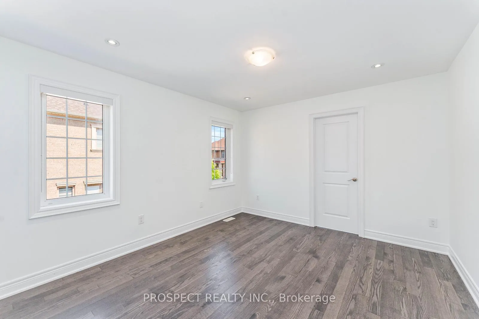 Photo 30 of 15 Lyle Way, Brampton, Northwest Brampton — HOMEH
