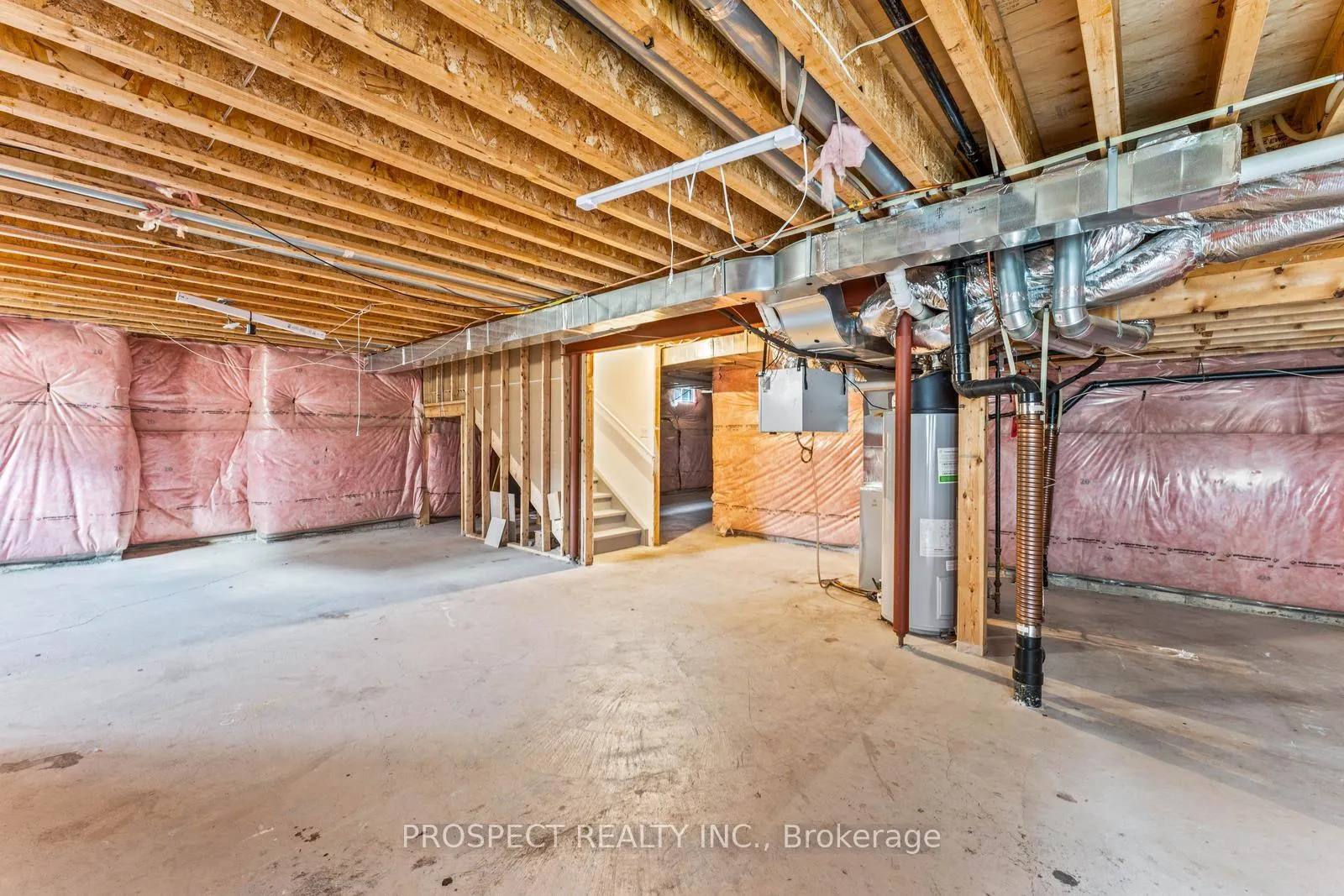 Photo 39 of 15 Lyle Way, Brampton, Northwest Brampton — HOMEH